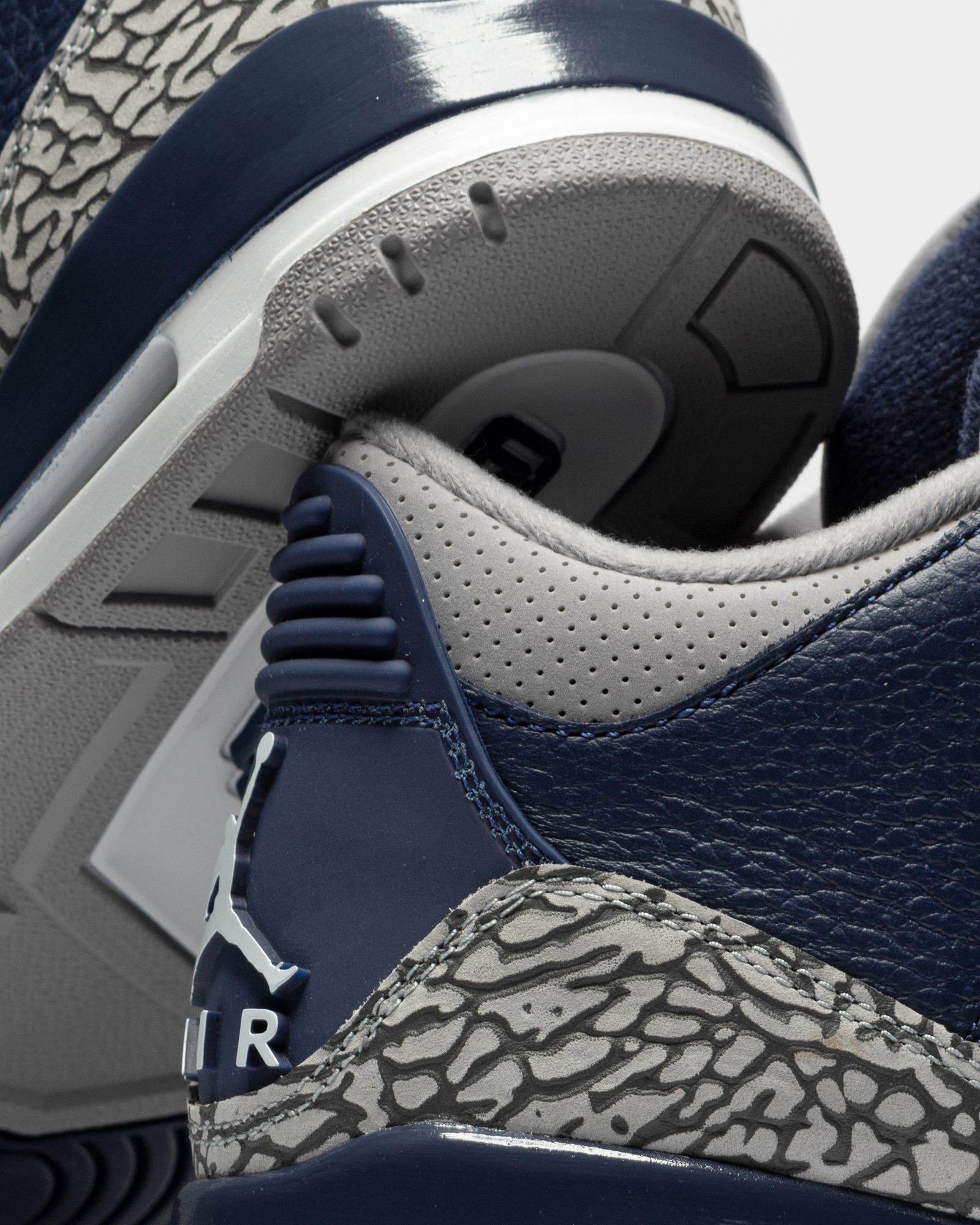 AIR JORDAN 3 RETRO 'Georgetown'