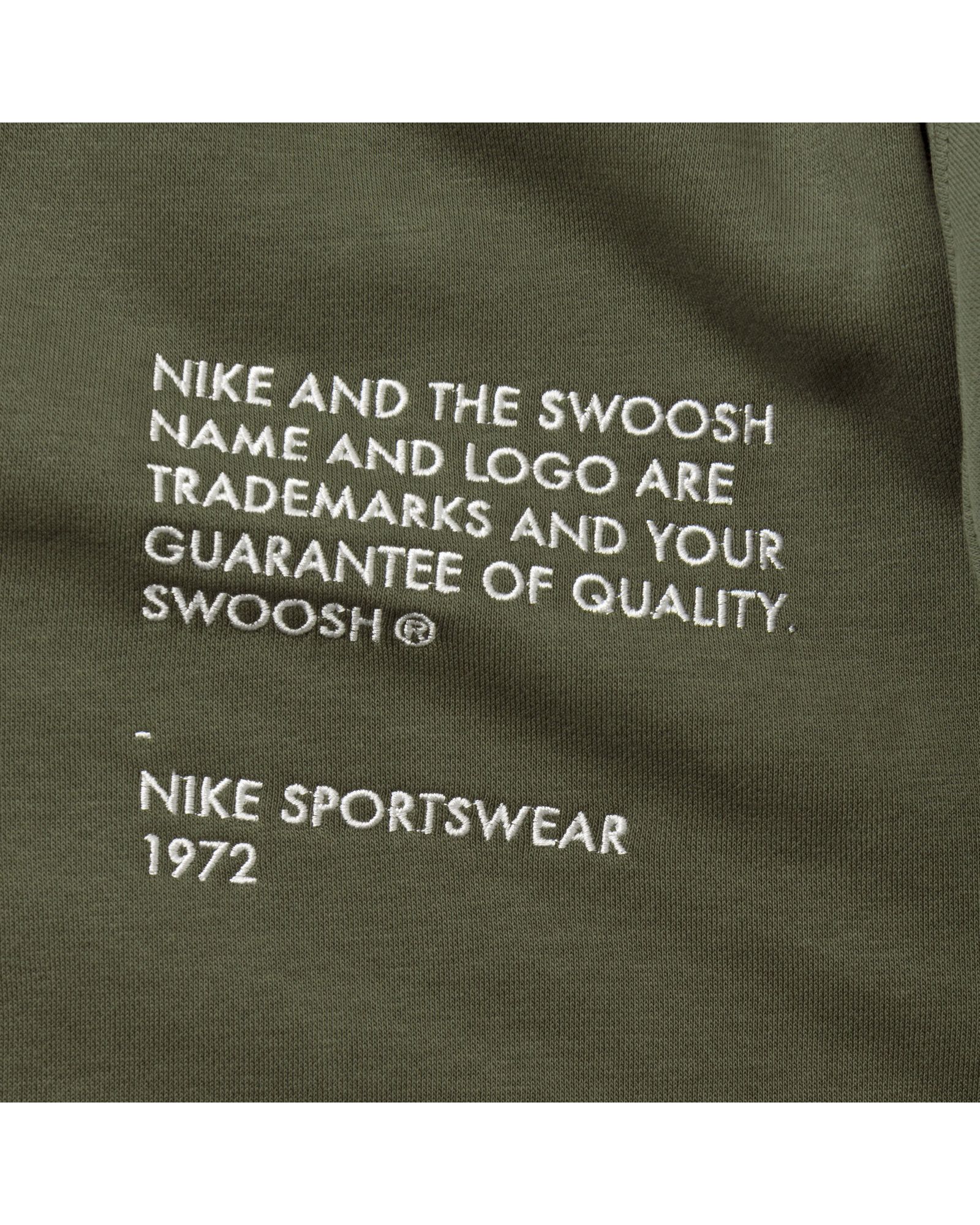 SWOOSH CREWNECK