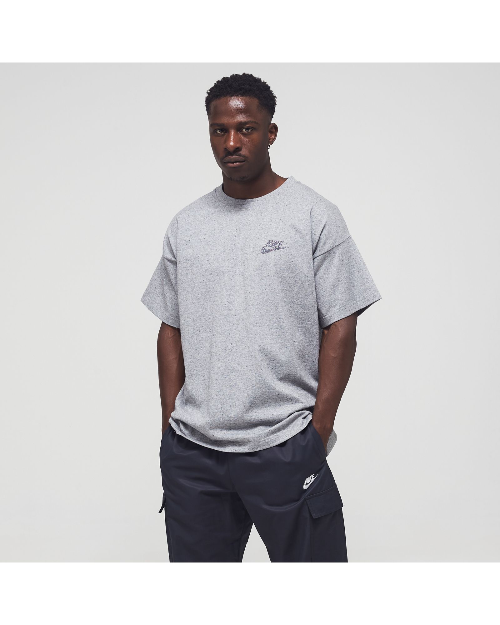 Sportswear Essentials TEE