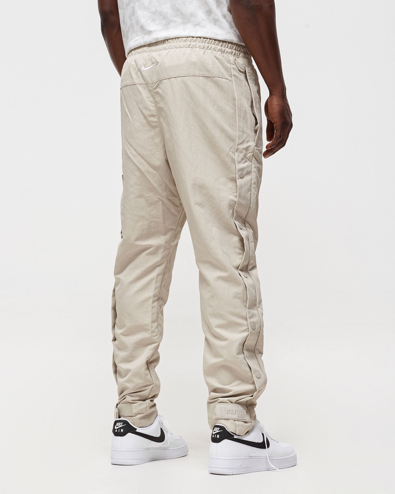 【SNKD鑑定済】fear of god×nike warmup pants NEW Nike X Fear of God Warm Up Nylon NBA Pants Black FOG
