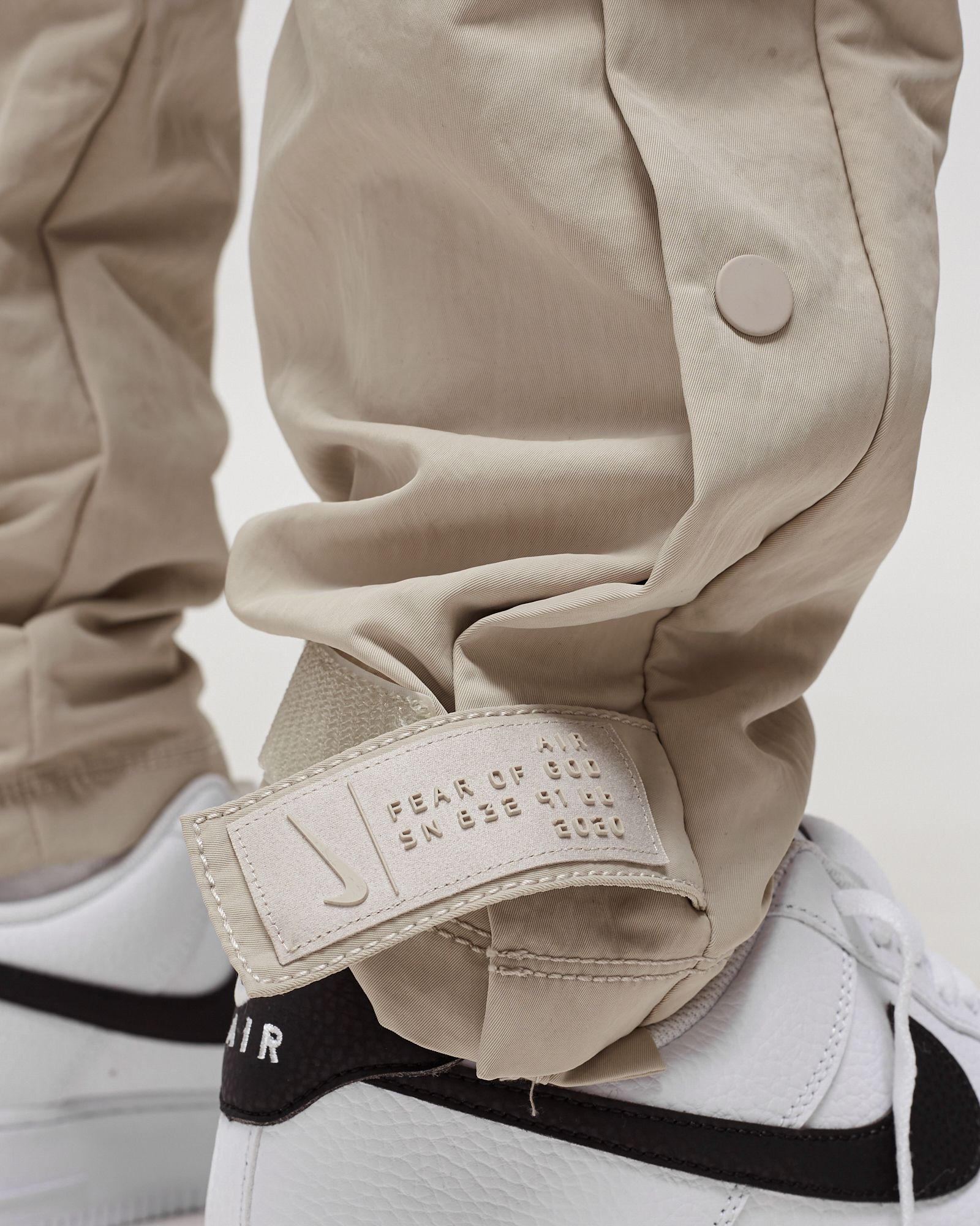 Nike NIKE X FEAR OF GOD Warm-Up Pants Brown | BSTN Store