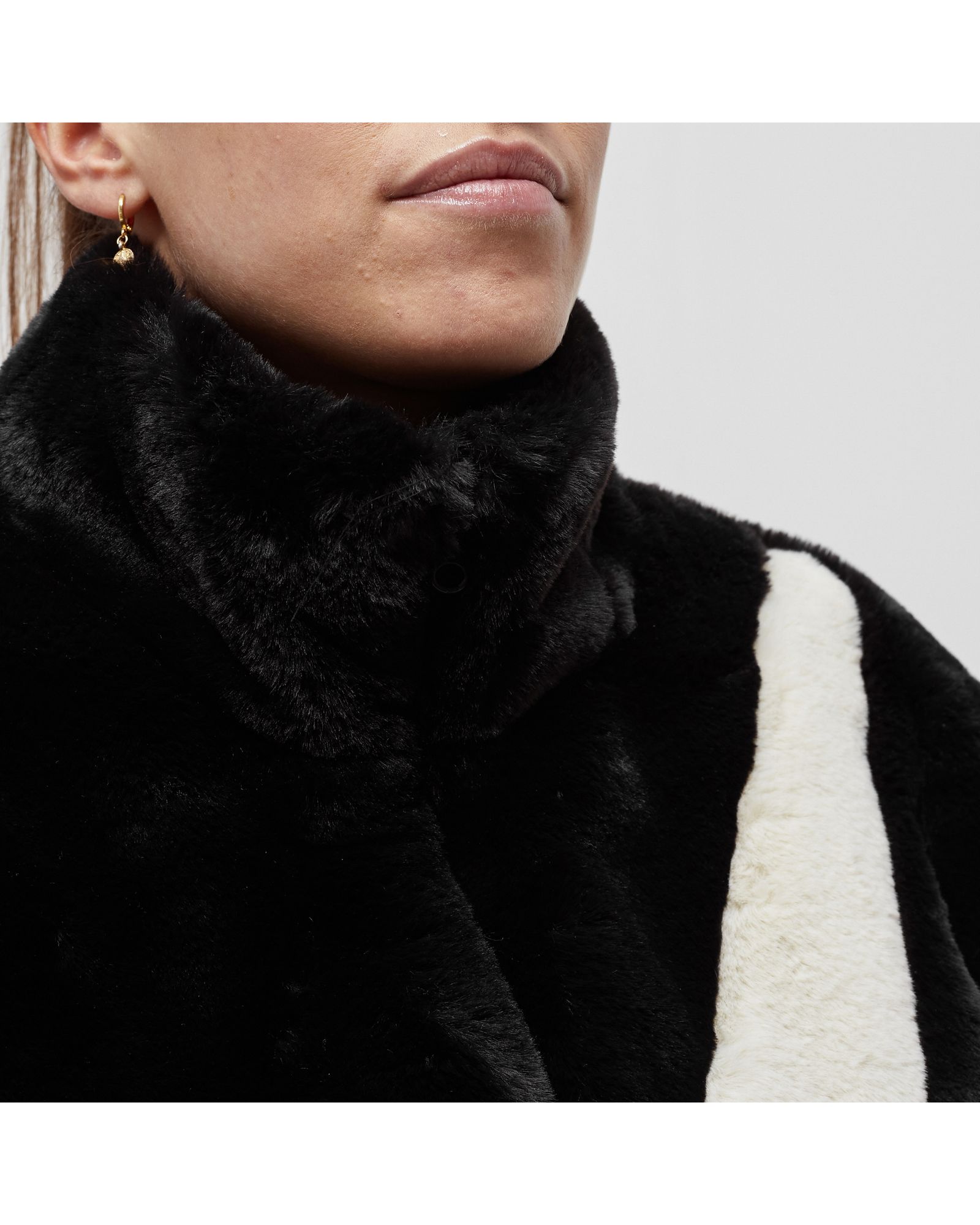 Women's Faux Fur Jacket