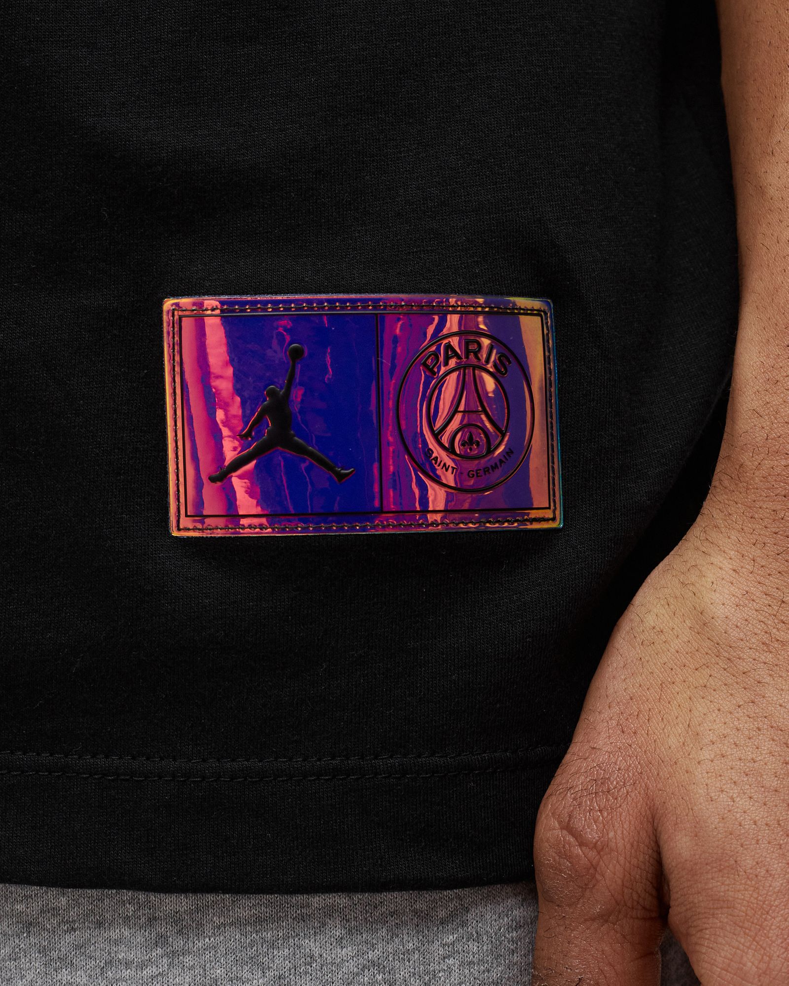 Paris Saint-Germain Logo Tee