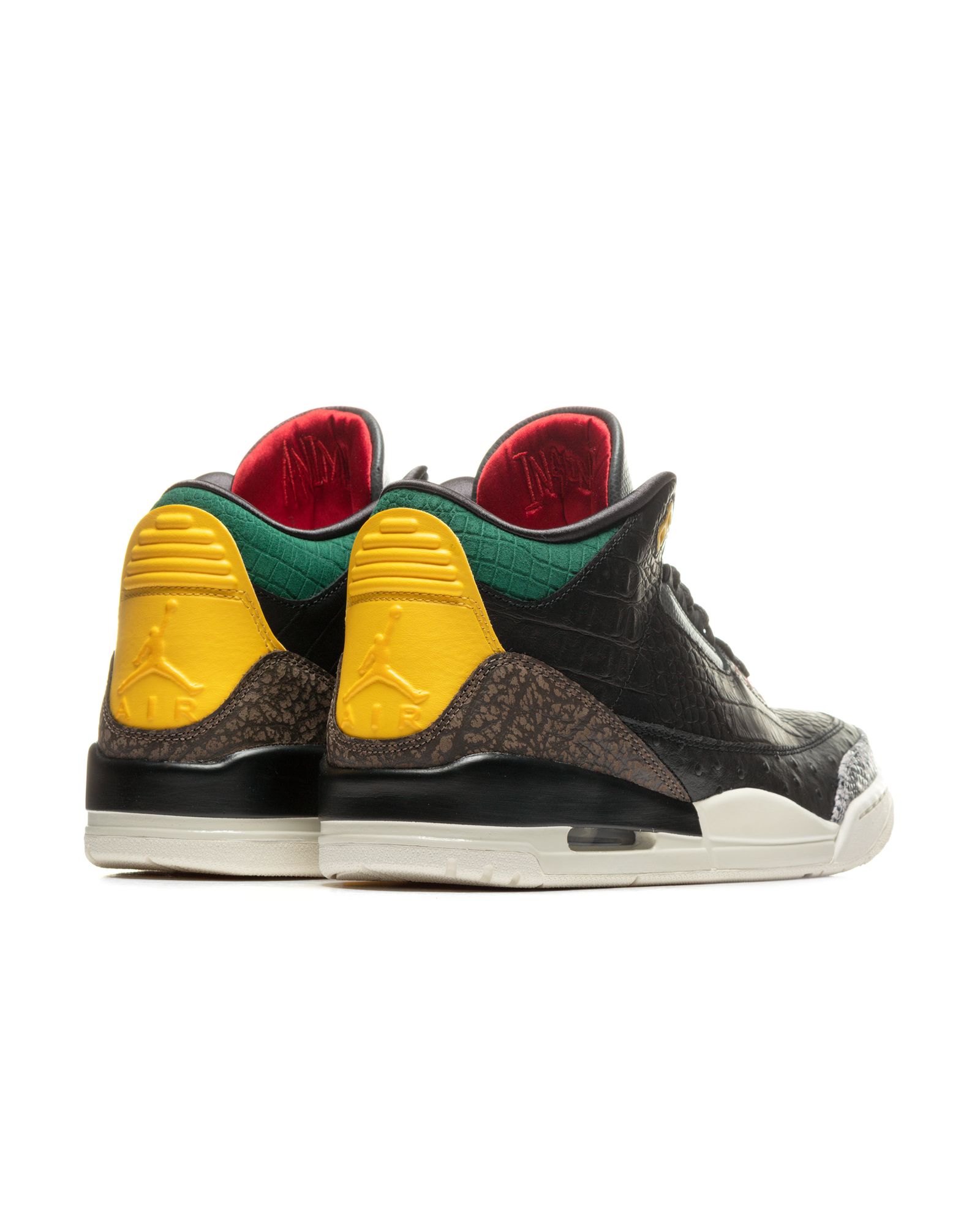 Air Jordan 3 Retro SE