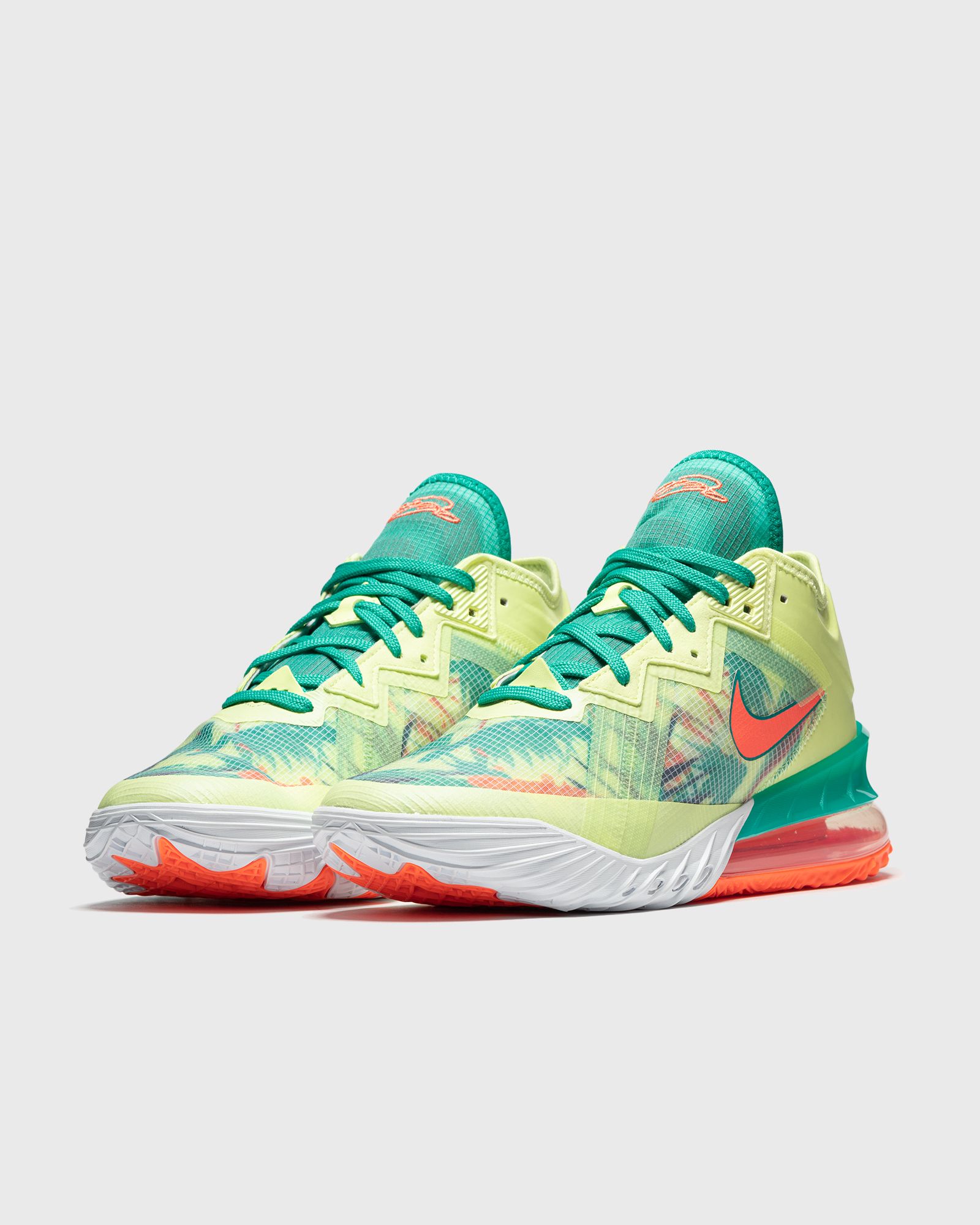 LeBron 18 Low 'Summer Fresh'