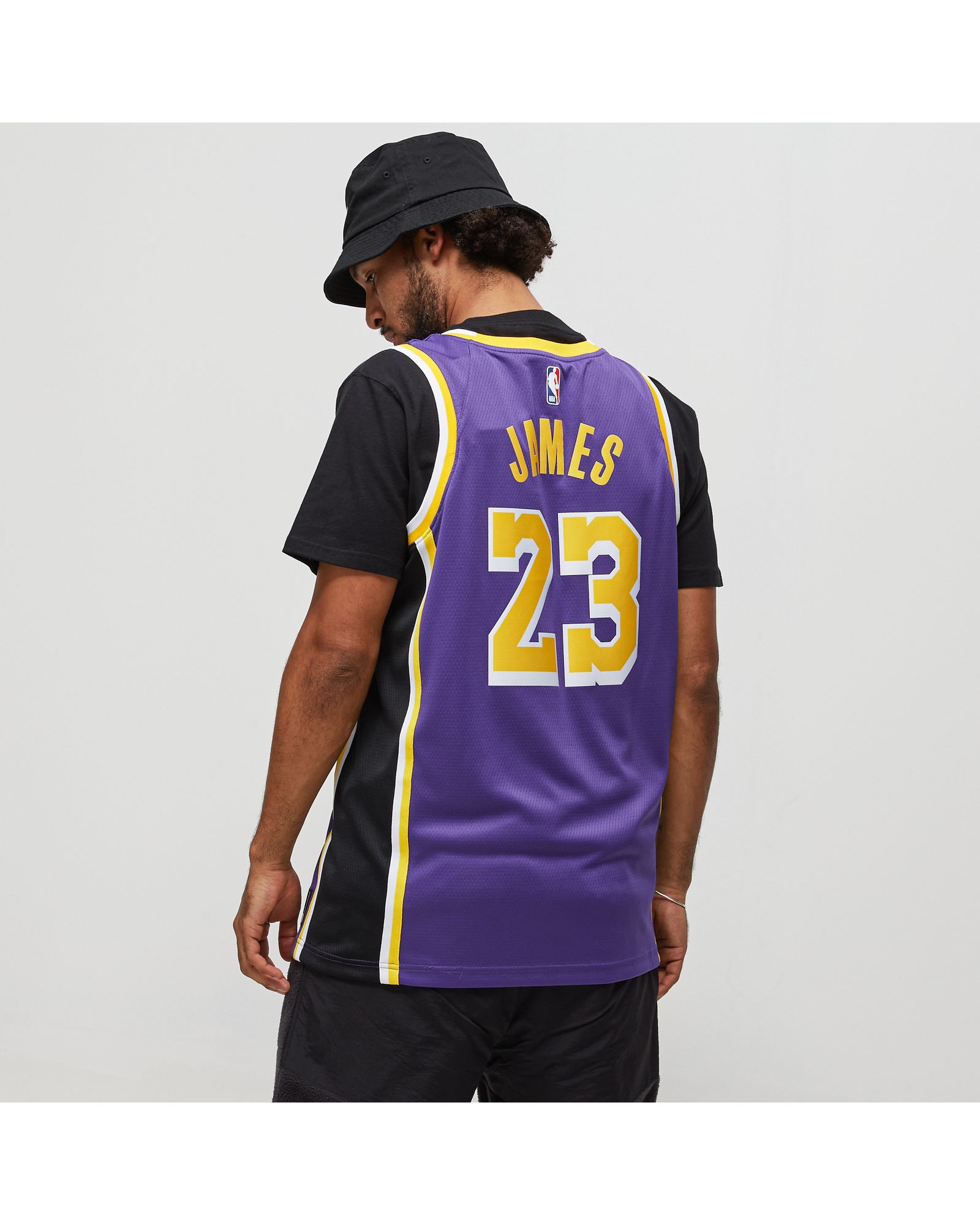 LEBRON JAMES SWINGMAN JERSEY