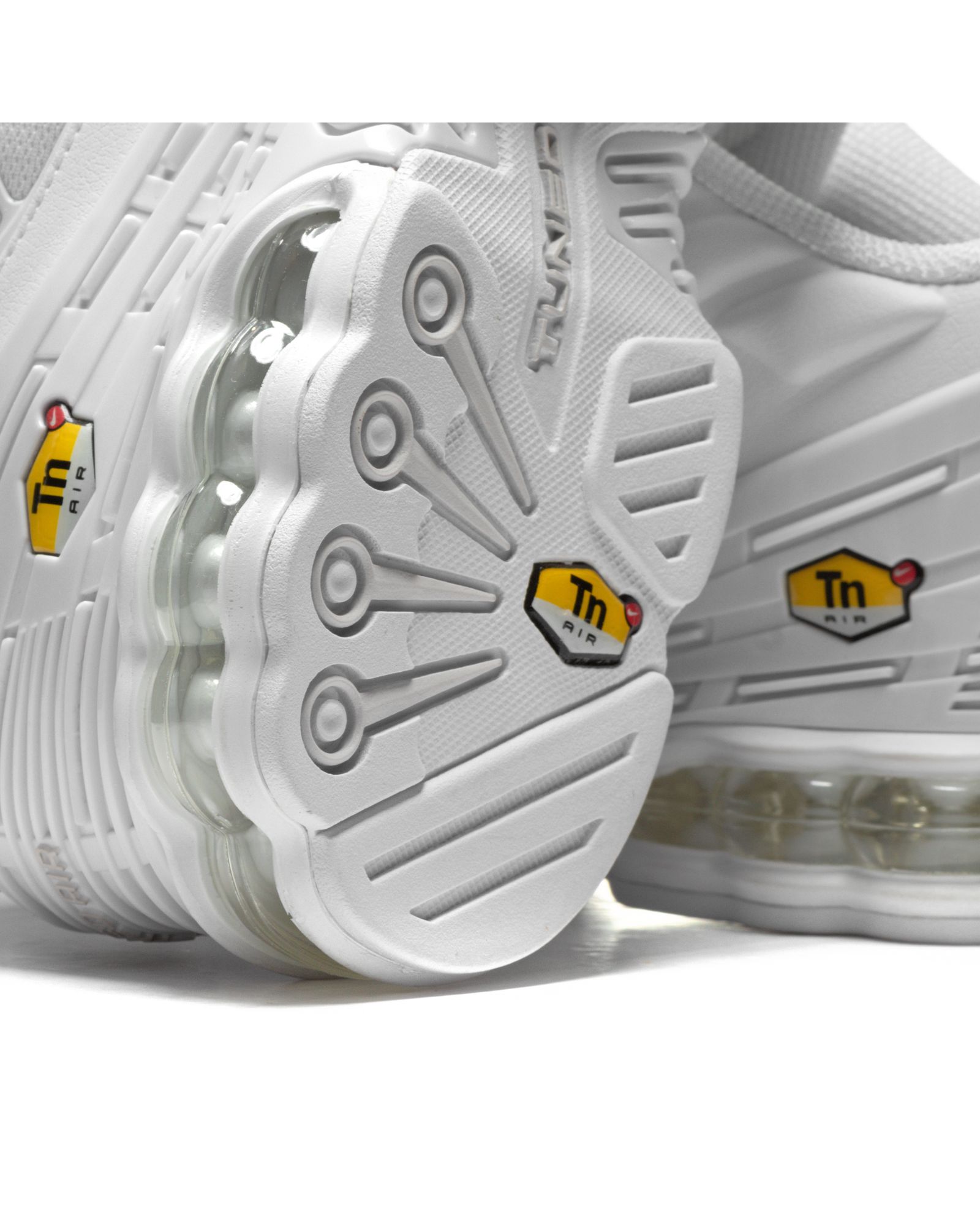 Air Max Plus 3