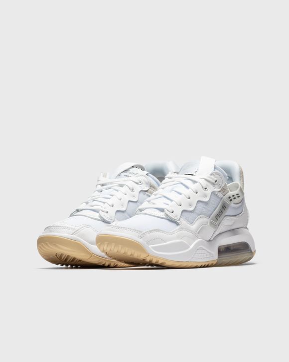 WMNS Jordan MA2
