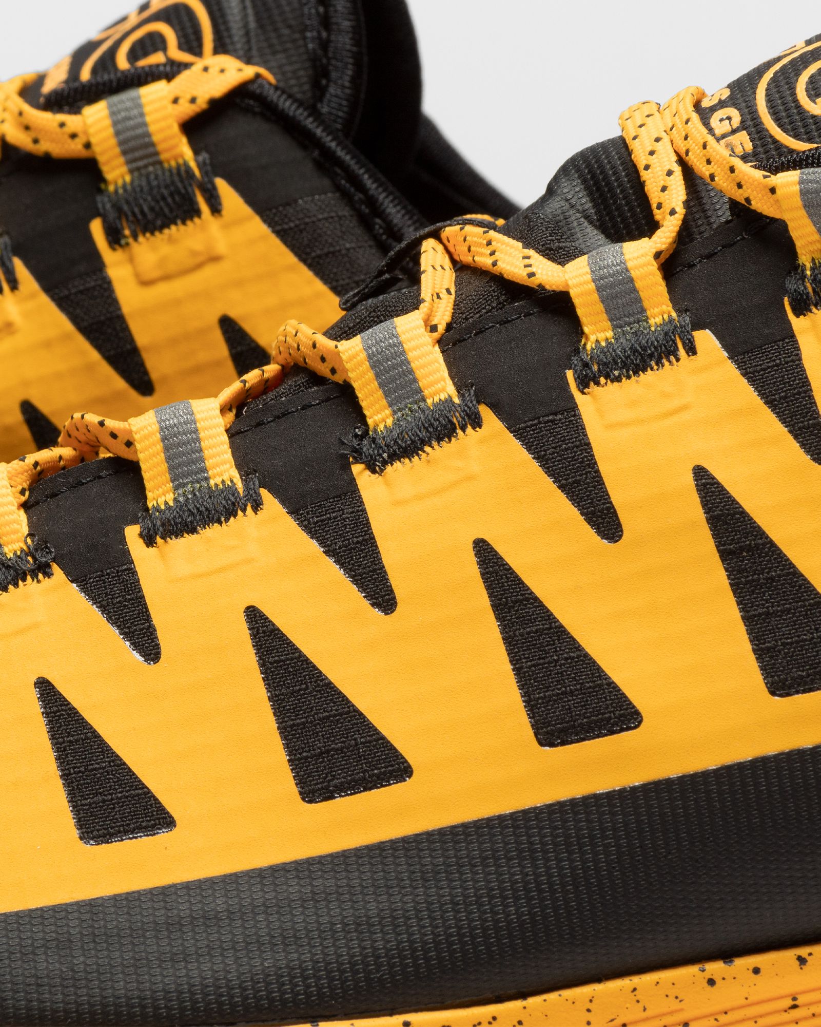 ACG AIR NASU GORE - TEX