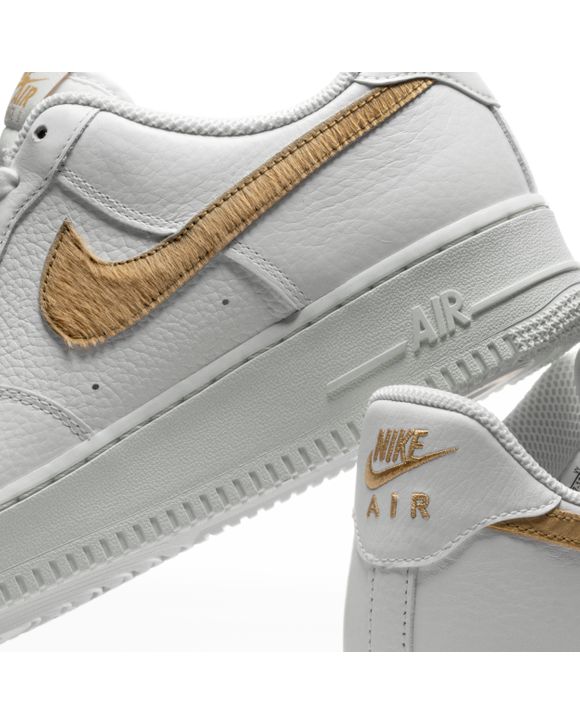 Nike air force 1 lv8 white club discount gold