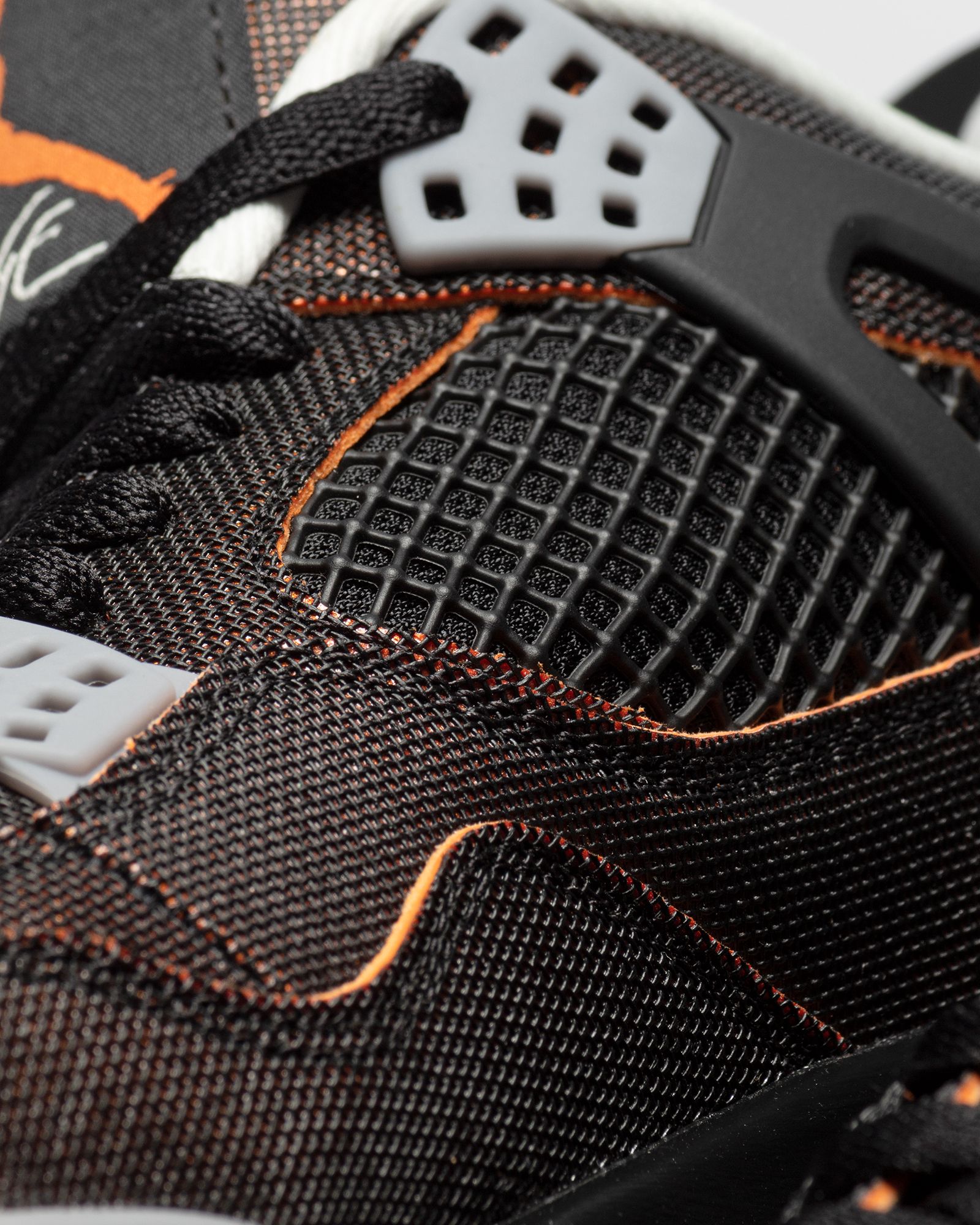 WMNS Air Jordan 4 Retro SE 'Starfish'