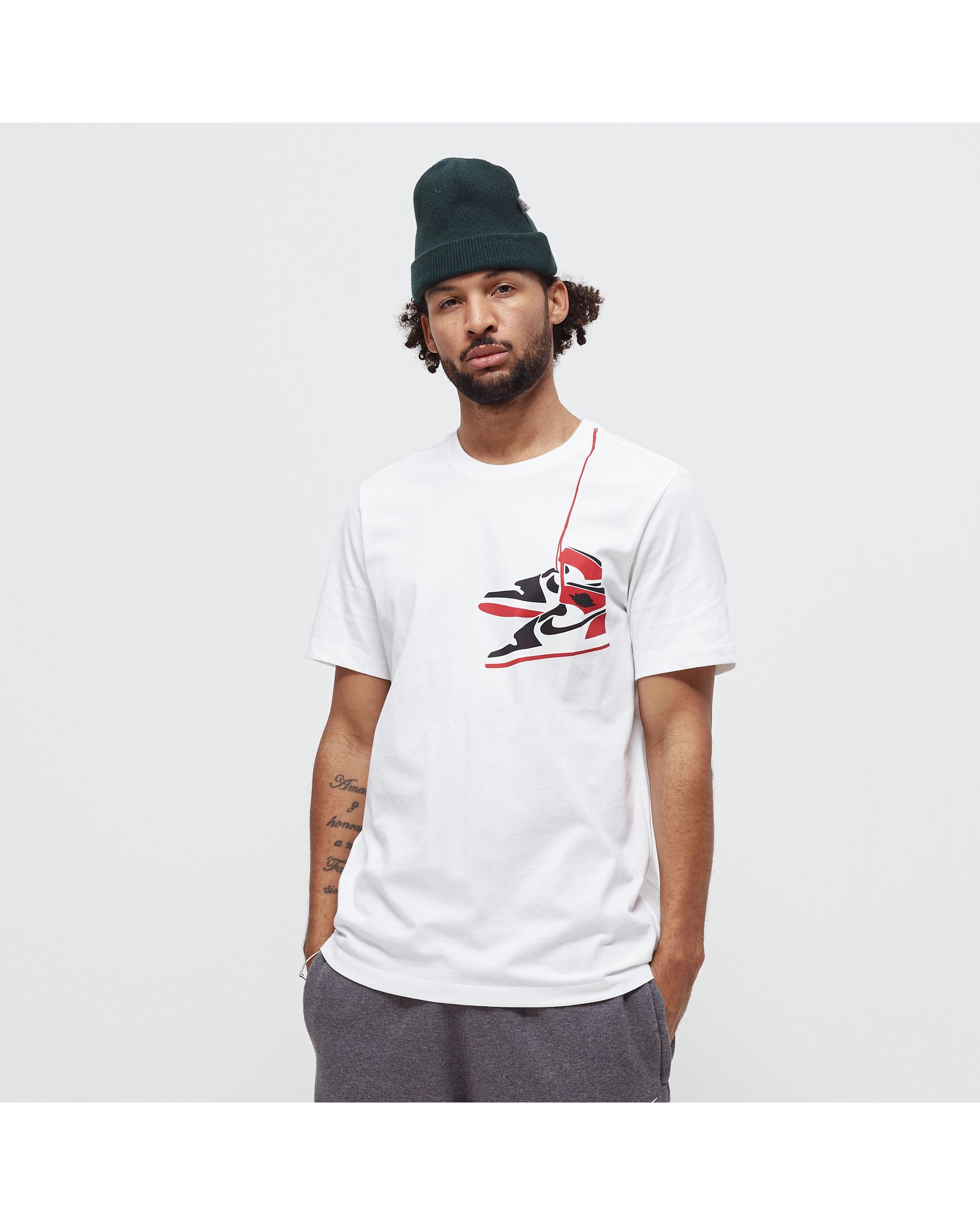 AJ1 SHOE CREW TEE