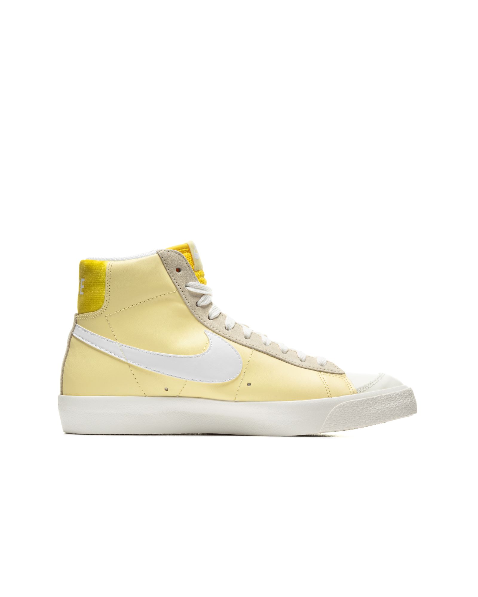 WMNS NIKE BLAZER MID '77