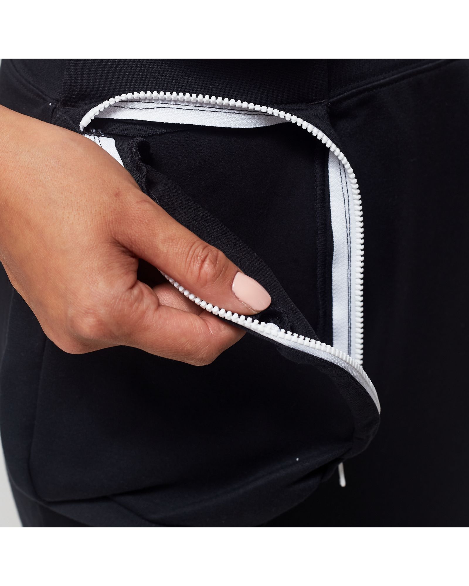 WMNS TECH PACK SKIRT