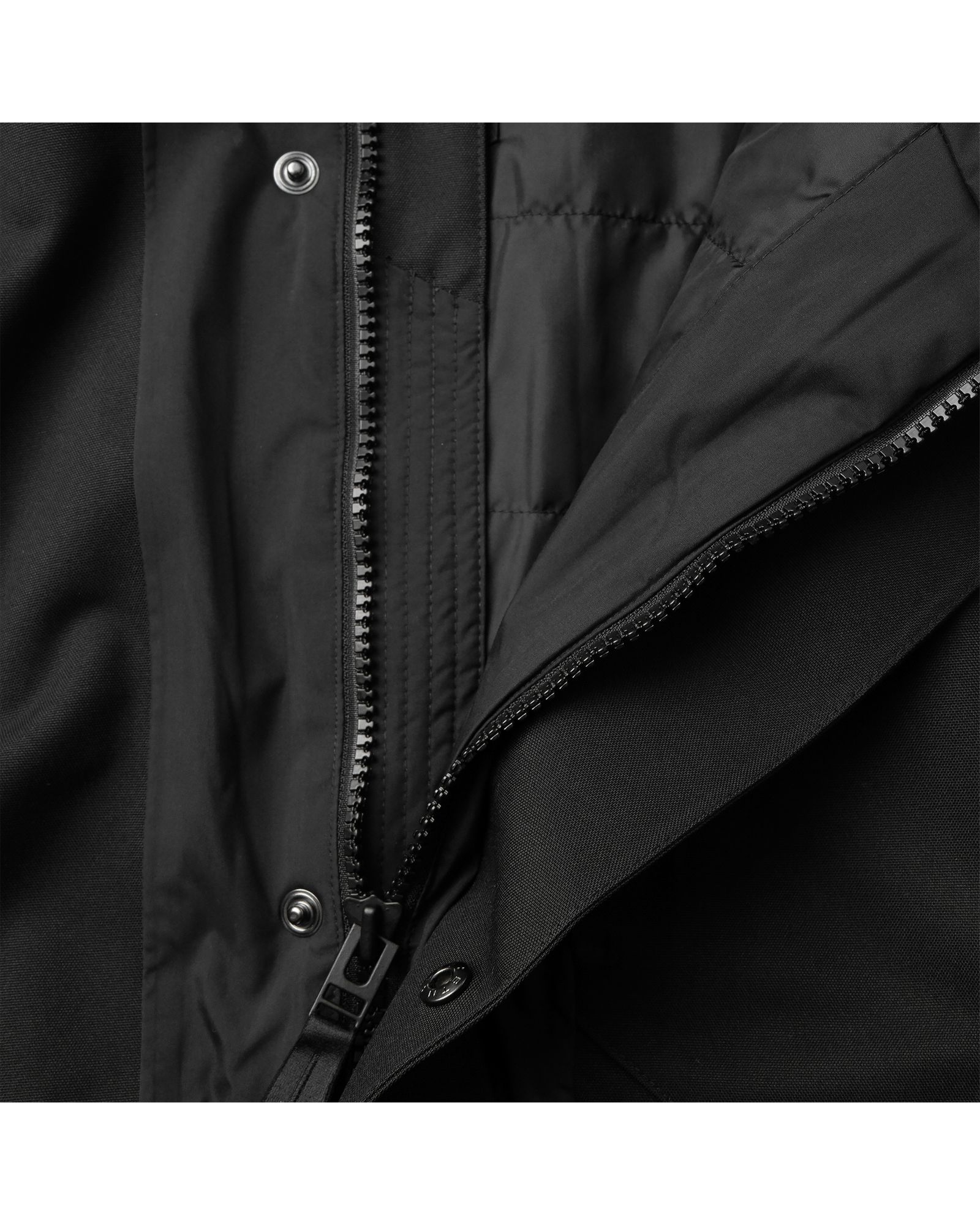 SYNTHETIC FILL HYPERSHIELD PARKA