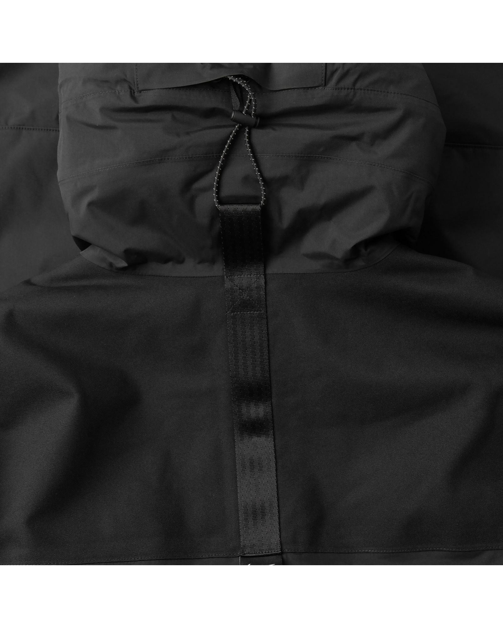 SYNTHETIC FILL HYPERSHIELD PARKA