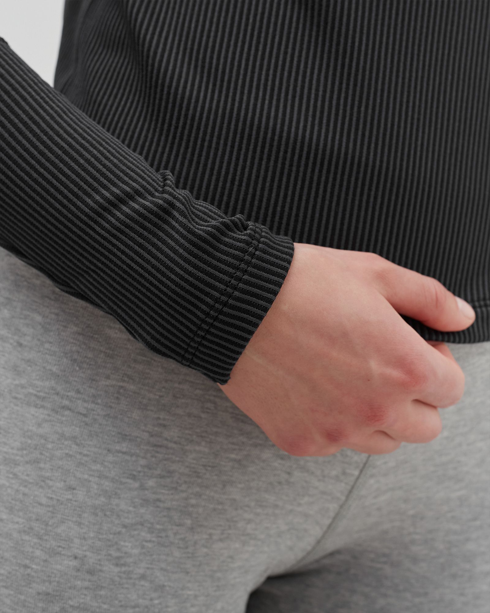 WMNS Mock Neck Longsleeve