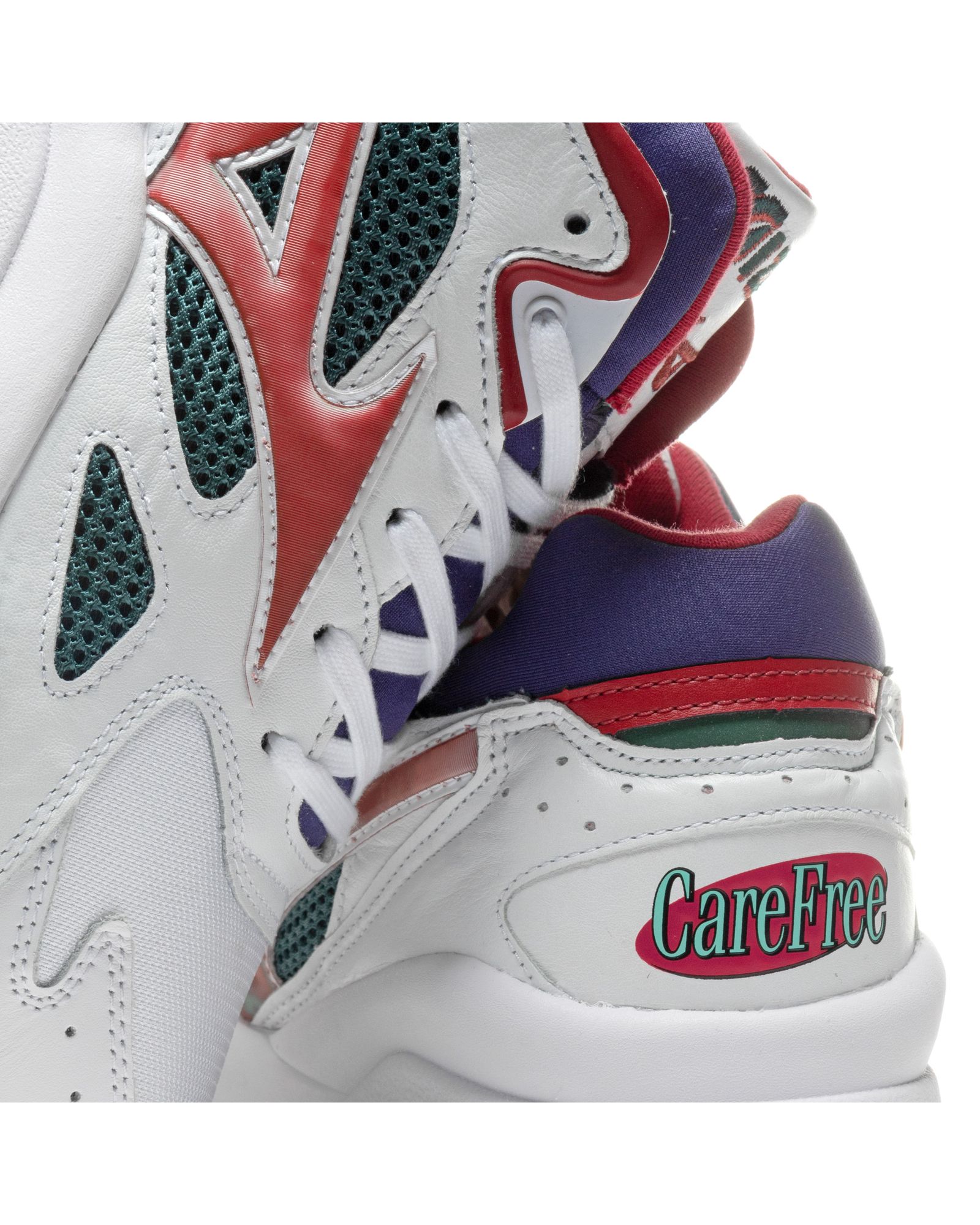 Mizuno X Carefree Sky Medal