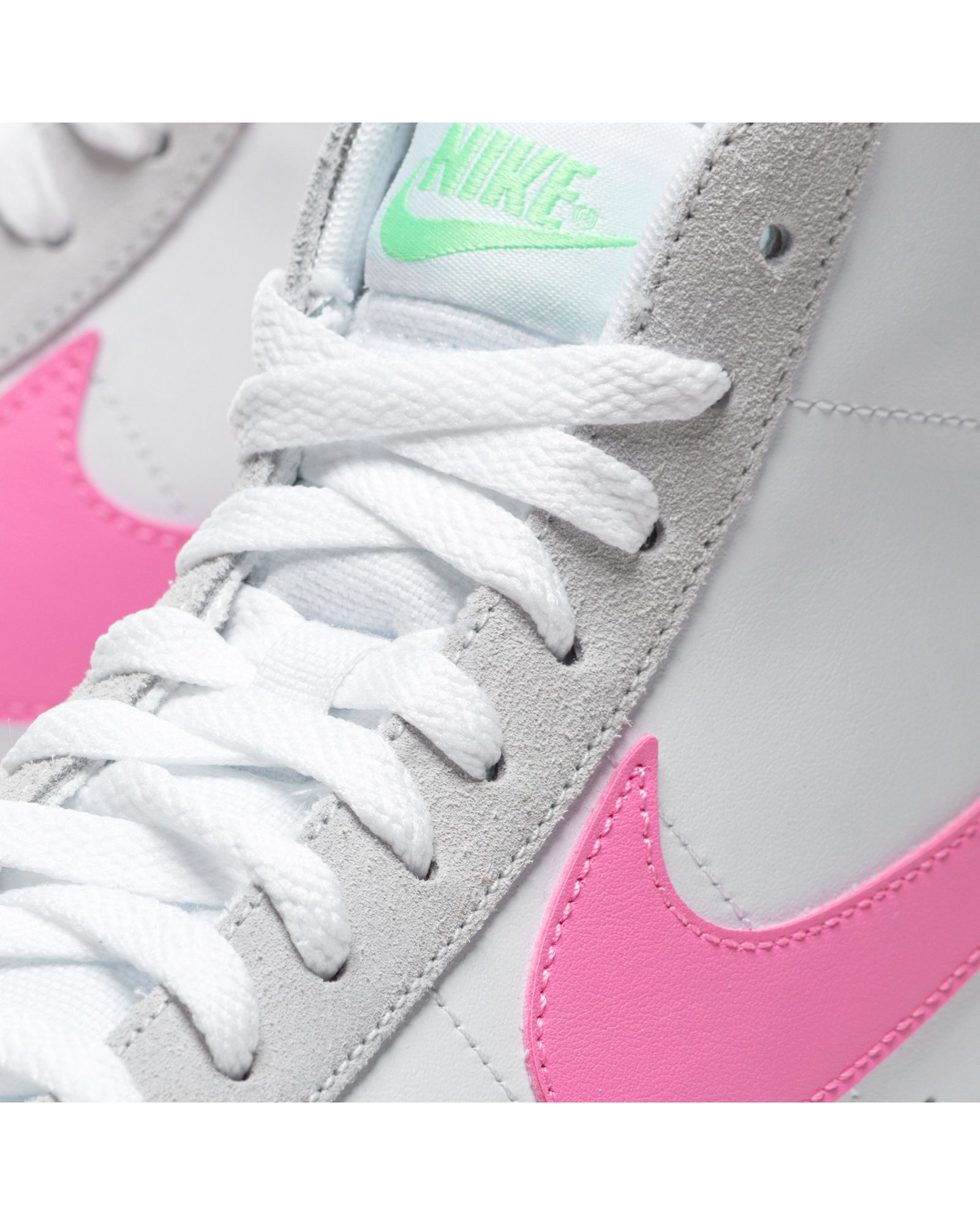 WMNS Blazer Mid Vintage '77