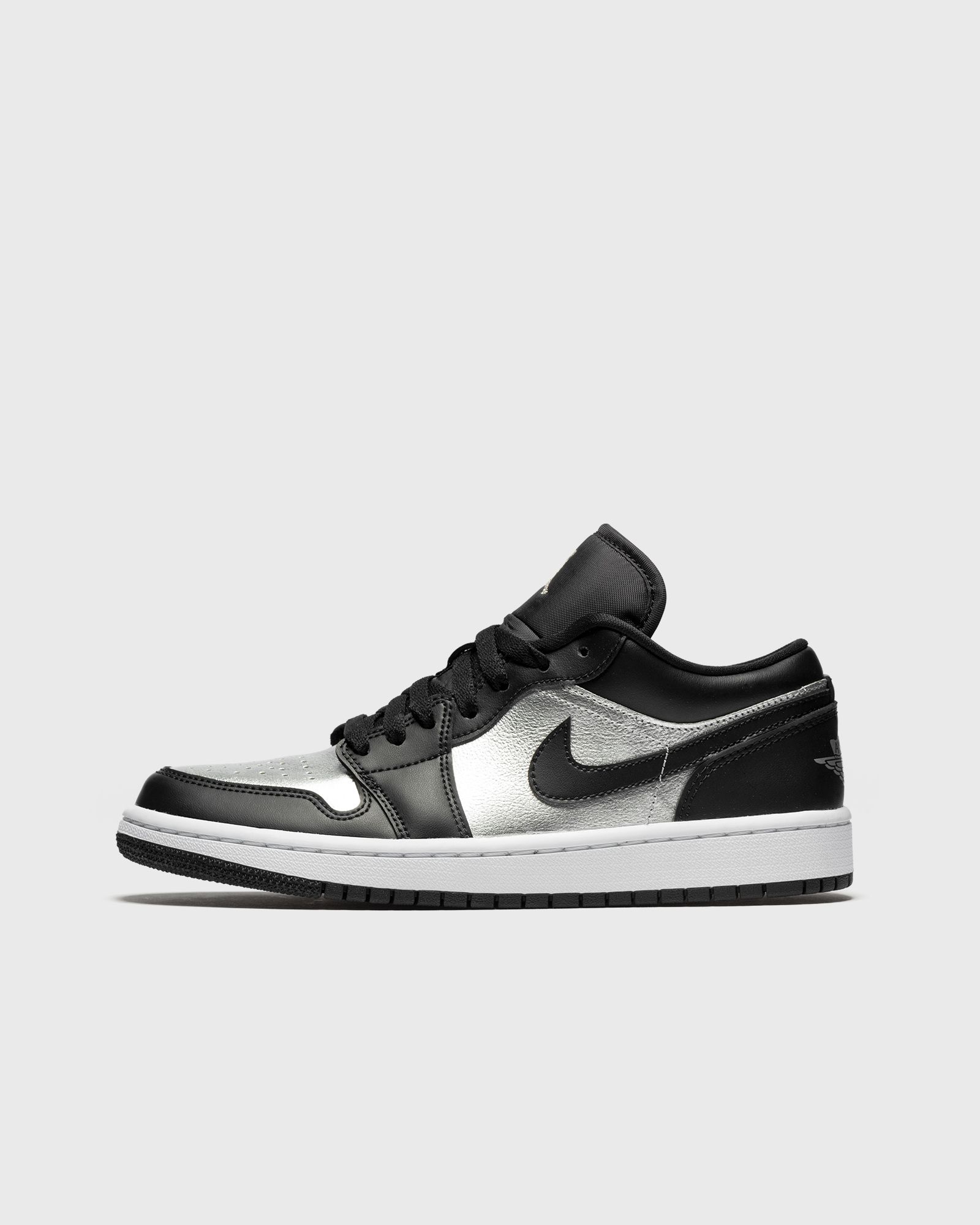 WMNS Air Jordan 1 Low SE