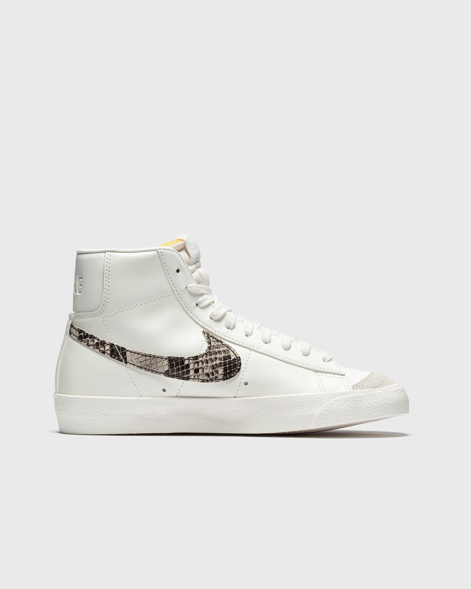 WMNS Blazer Mid '77 SE