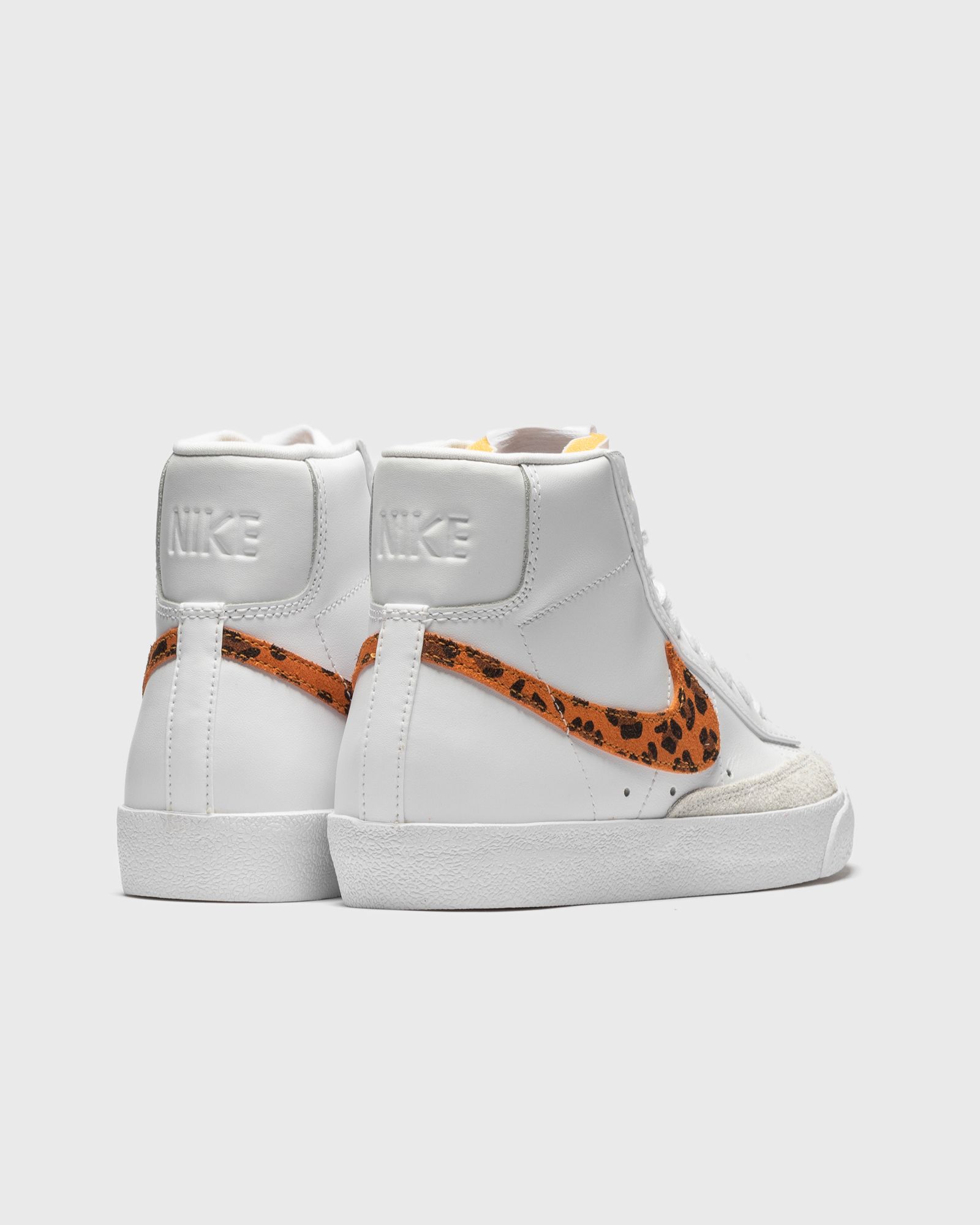 WMNS Blazer Mid '77 SE