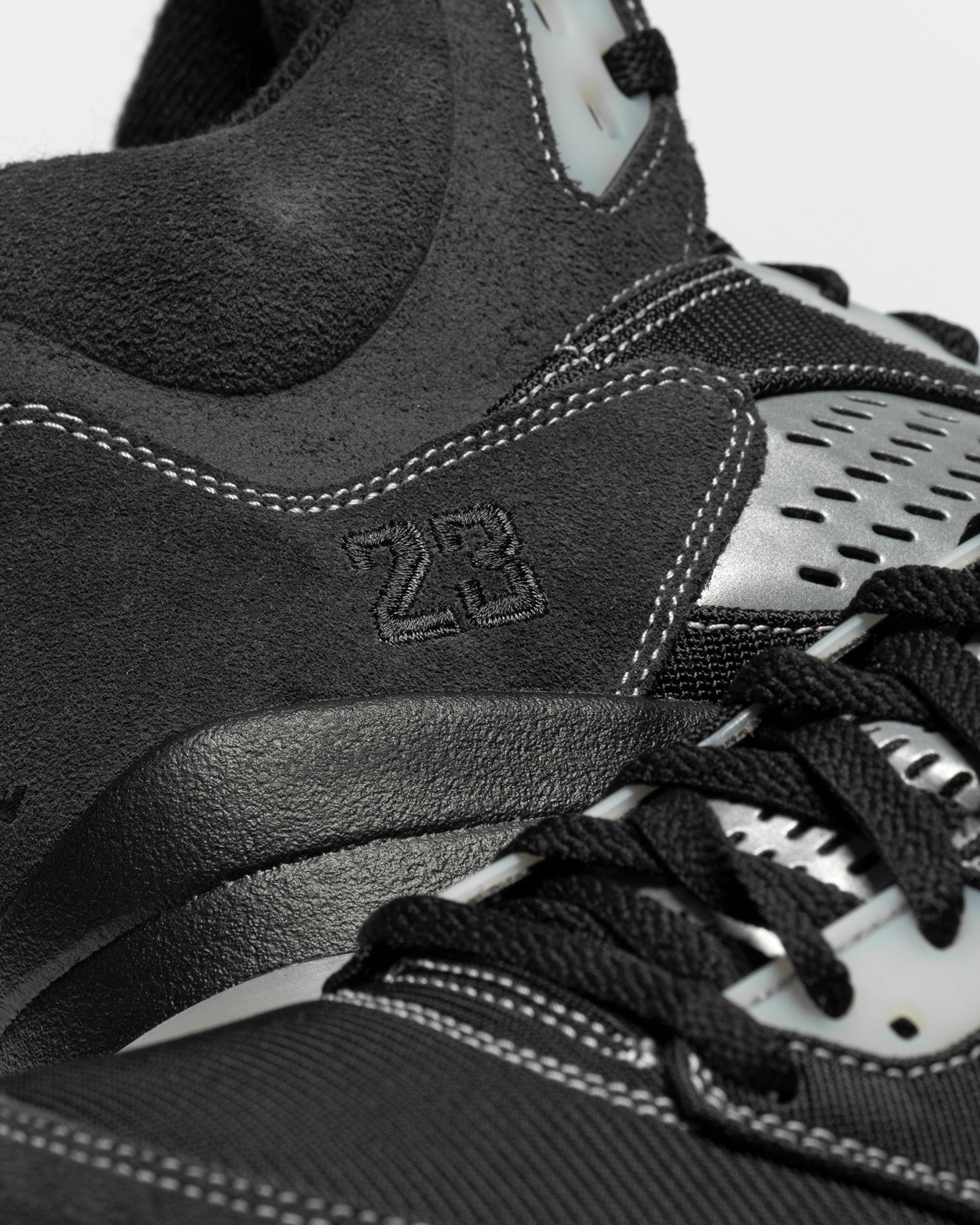 AIR JORDAN 5 RETRO "ANTHRACITE"