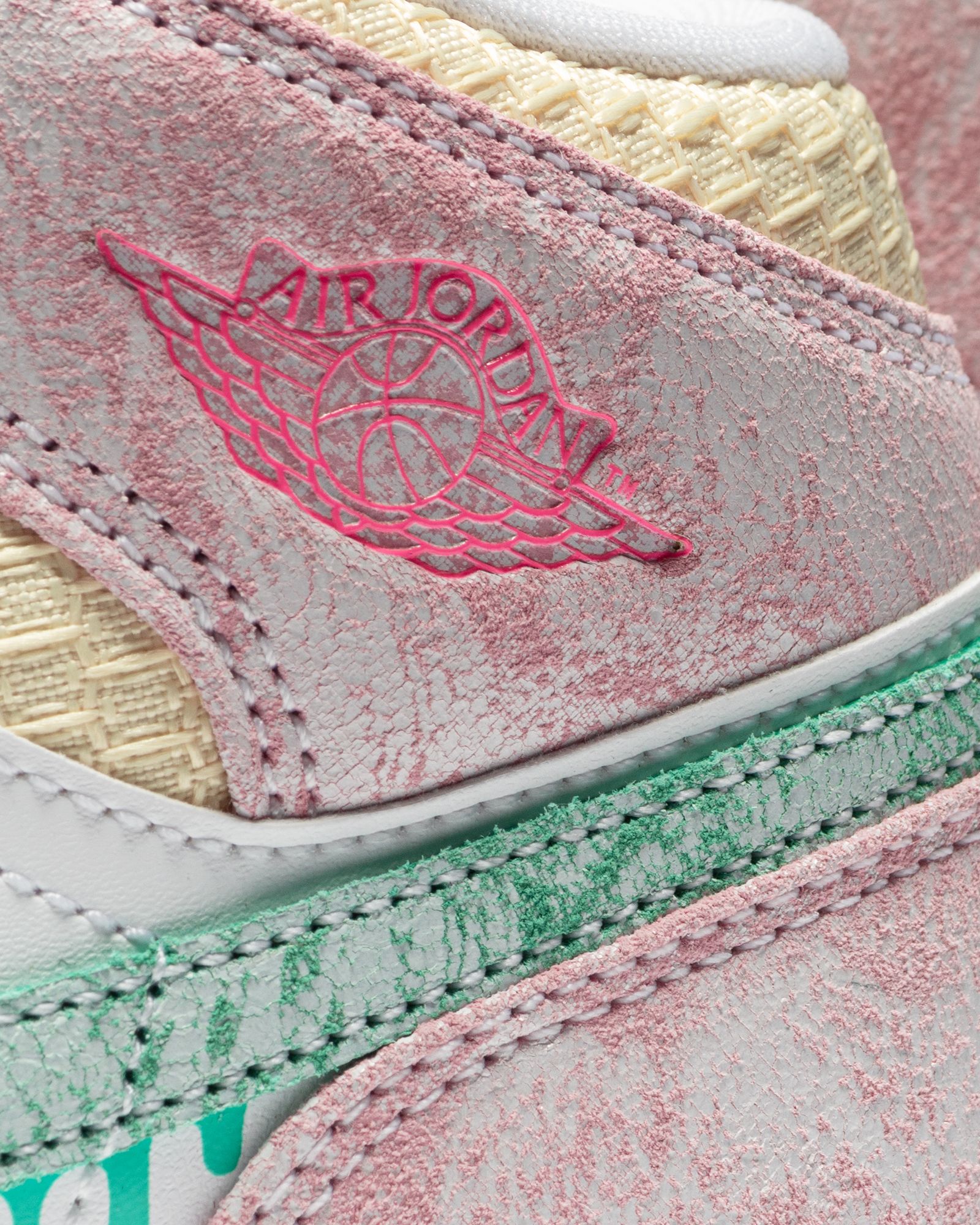 Air Jordan 1 Mid SE (GS)