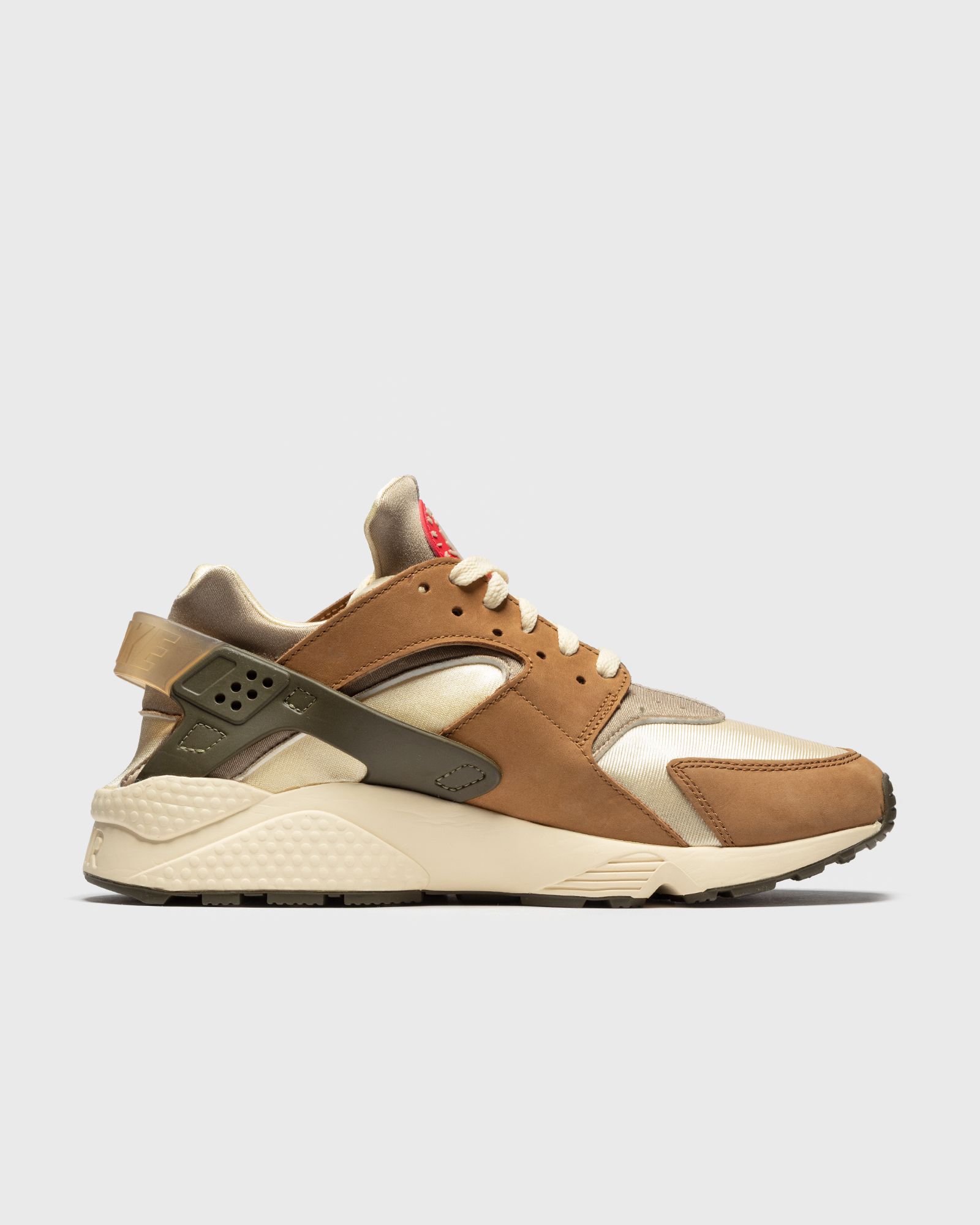 Nike x Stussy Air Huarache LE "Desert Oak"