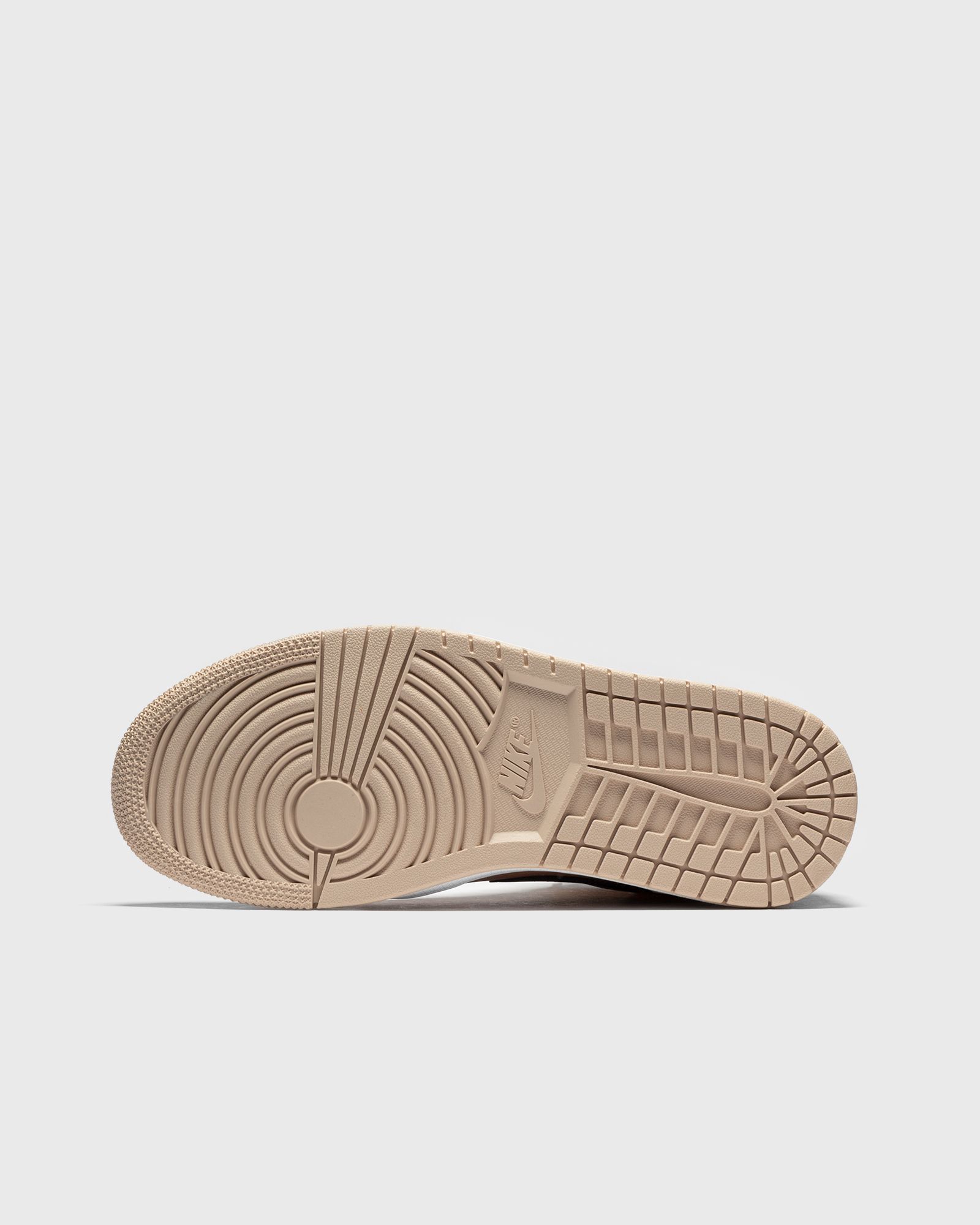 WMNS Air Jordan 1 Mid SE