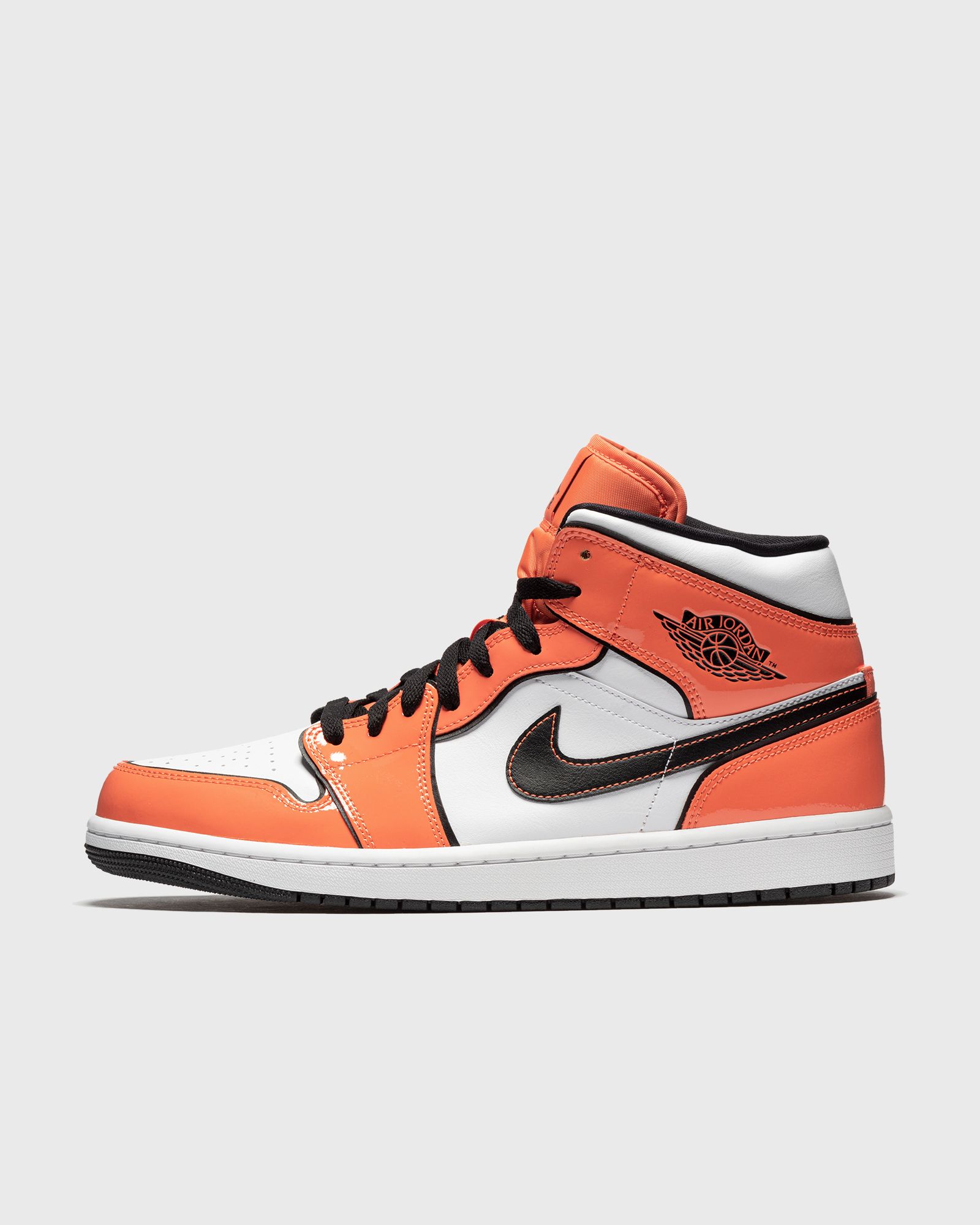 Air Jordan 1 Mid SE 'Turf Orange'