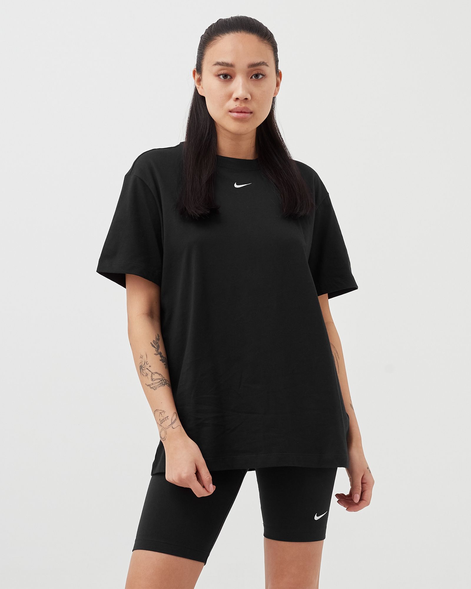WMNS NSW ESSENTIAL TEE