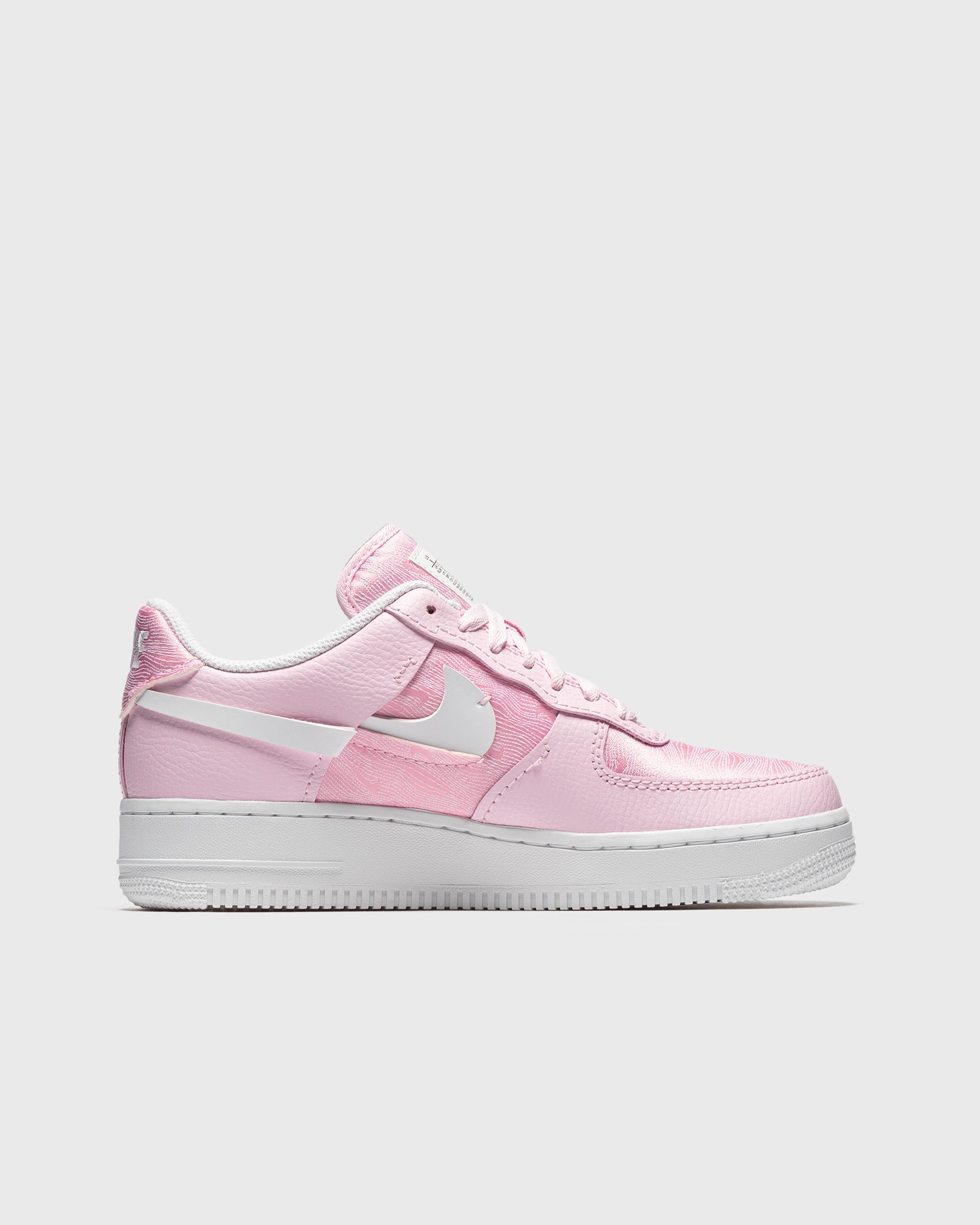 WMNS AIR FORCE 1 LXX 'PINK FOAM'