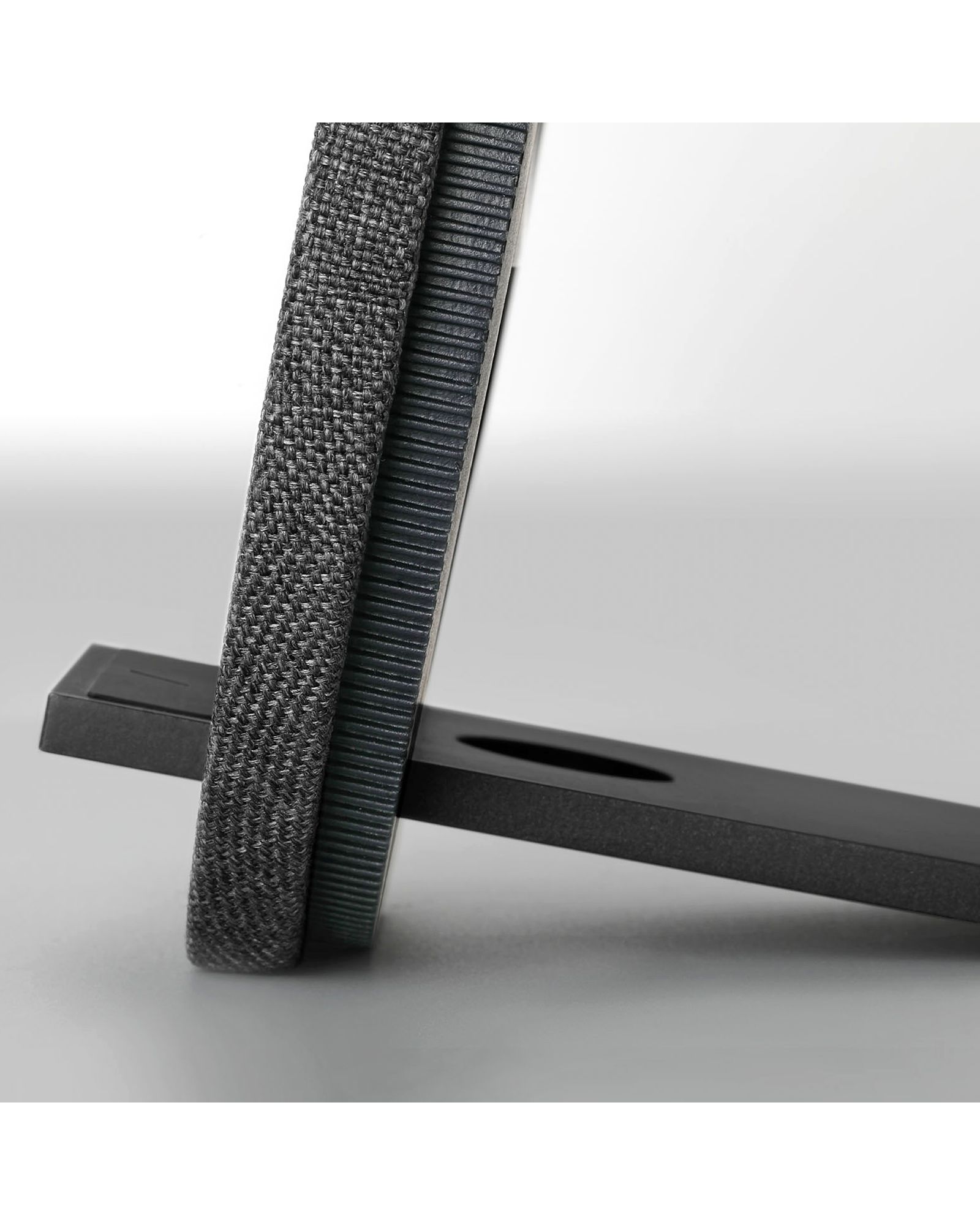 DOCK WIRELESS FABRIC