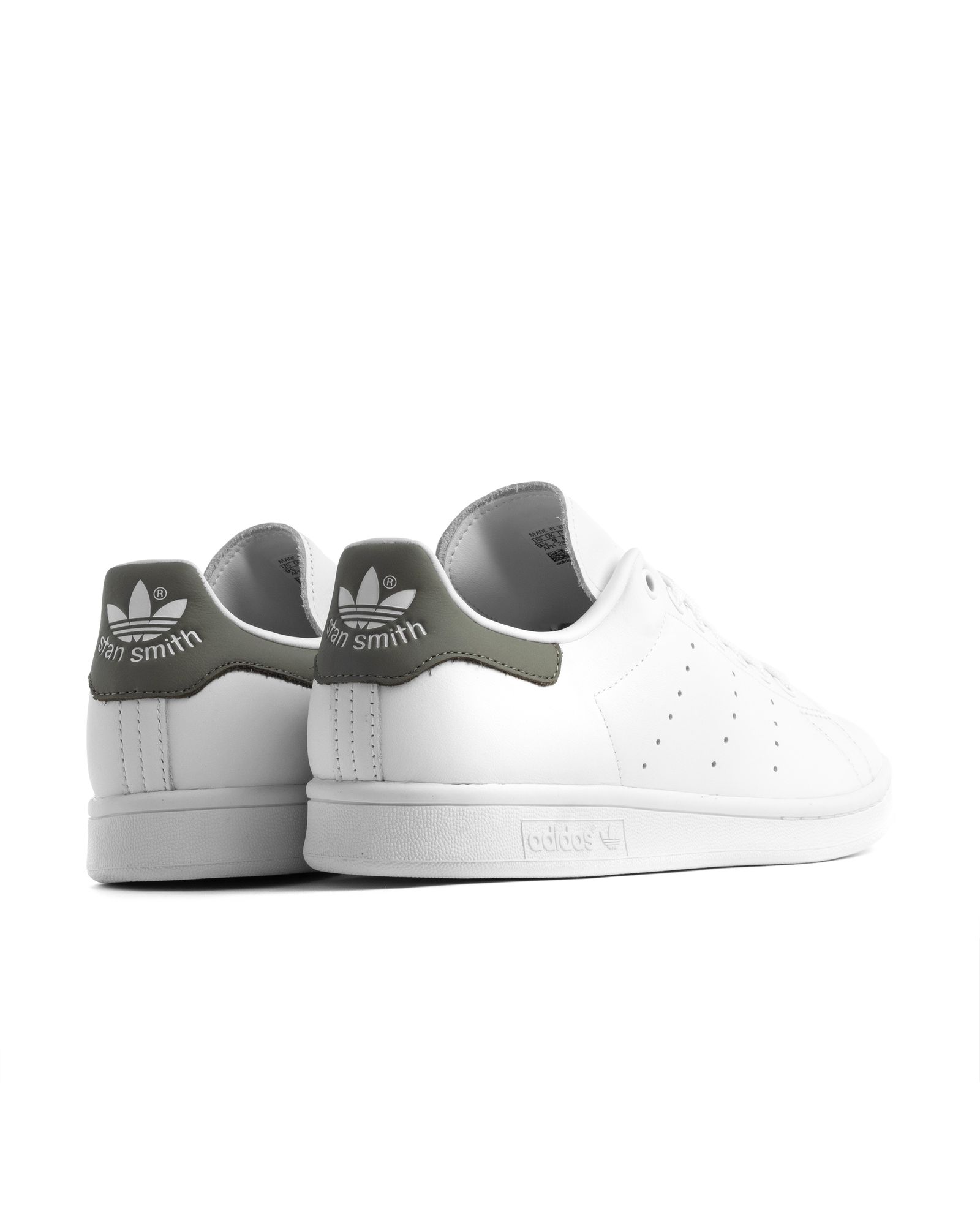 STAN SMITH