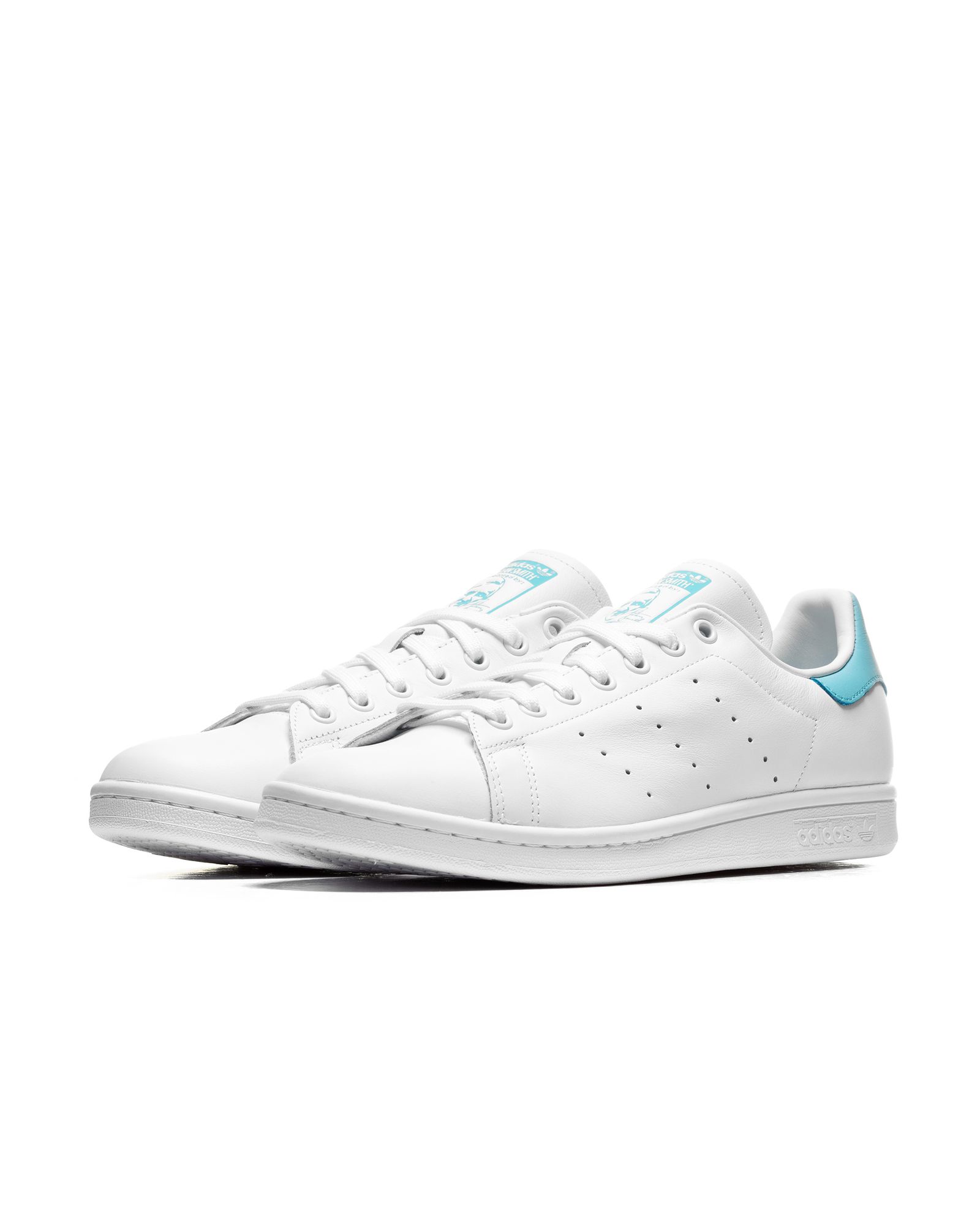 STAN SMITH
