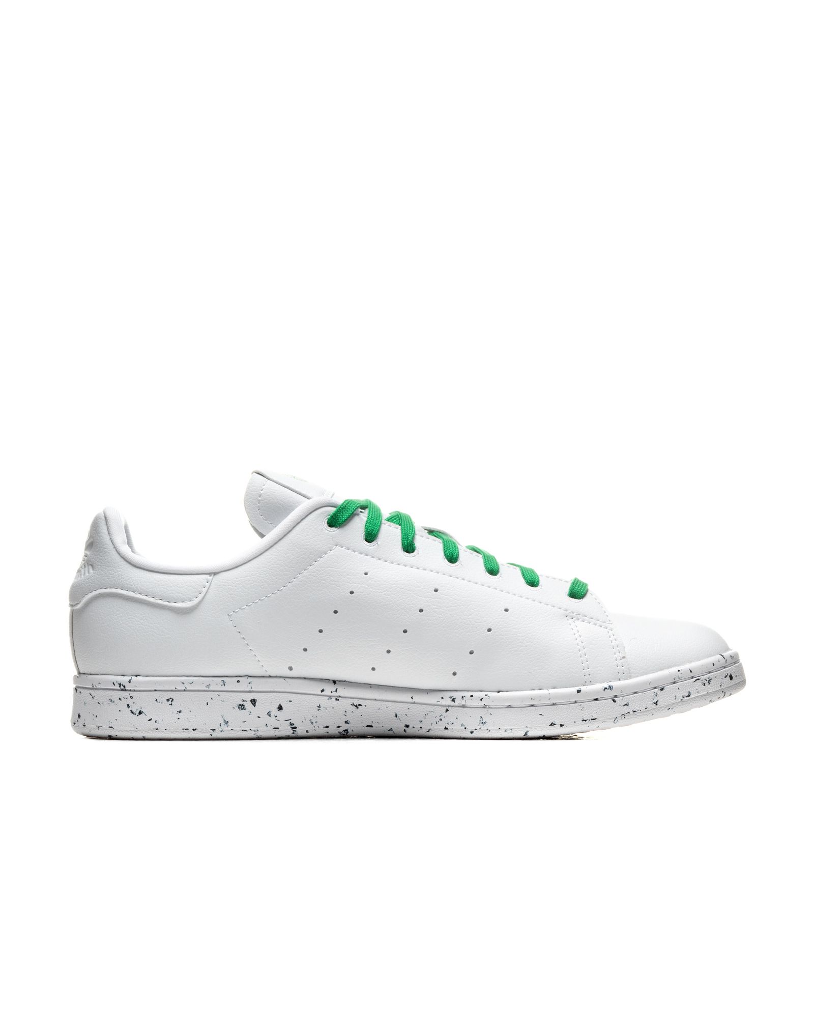 STAN SMITH