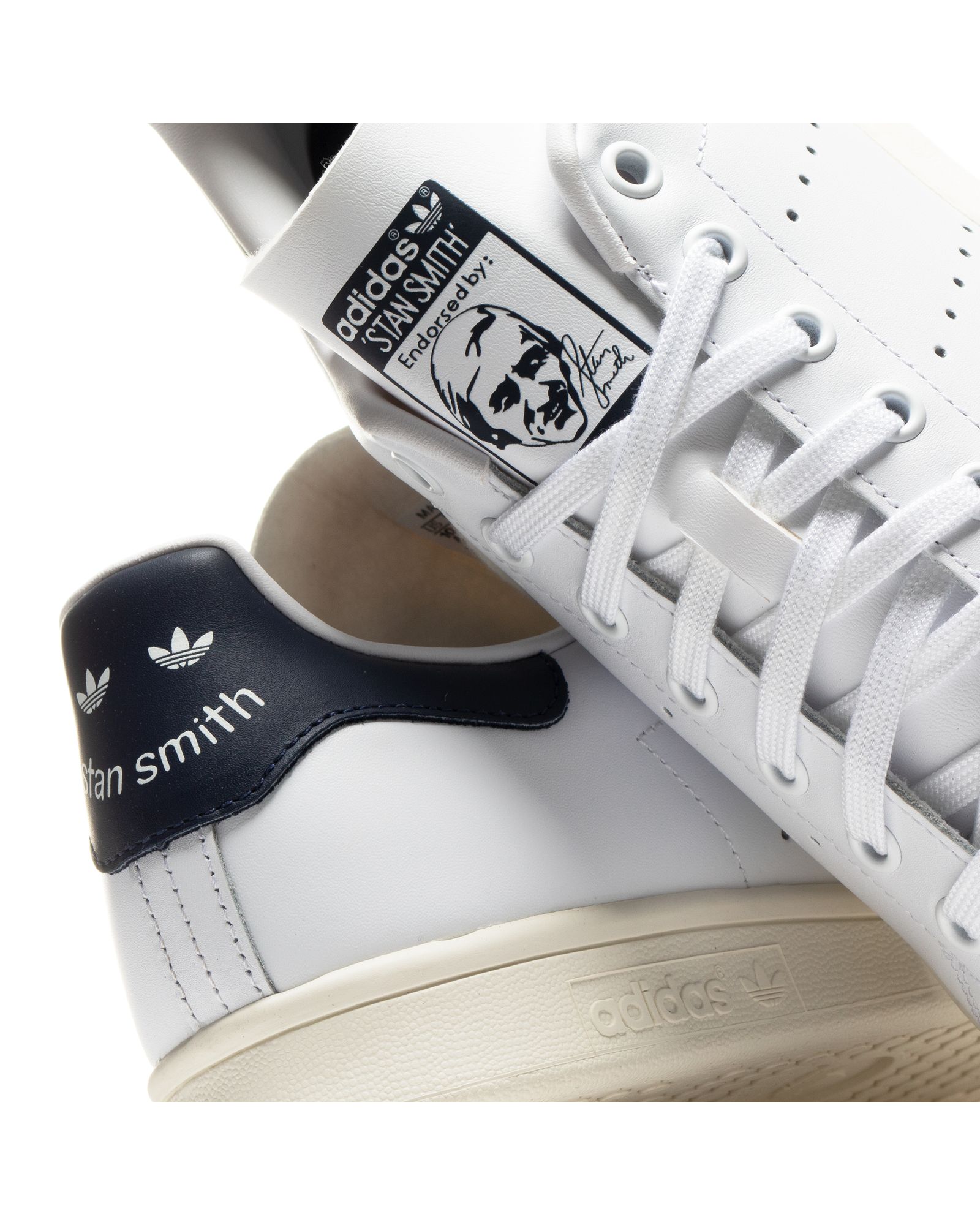 STAN SMITH