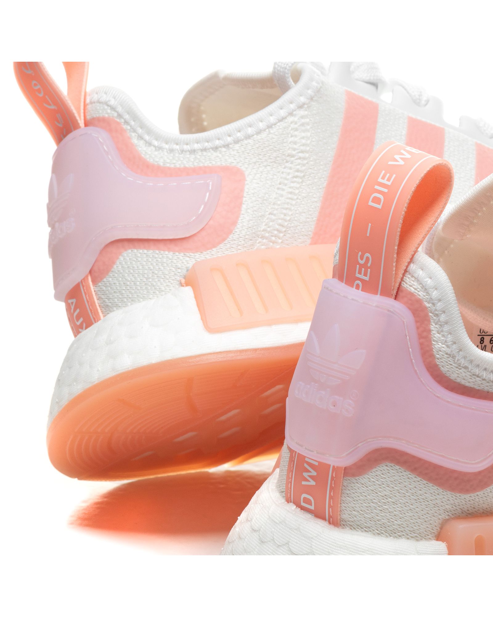 WMNS NMD_R1