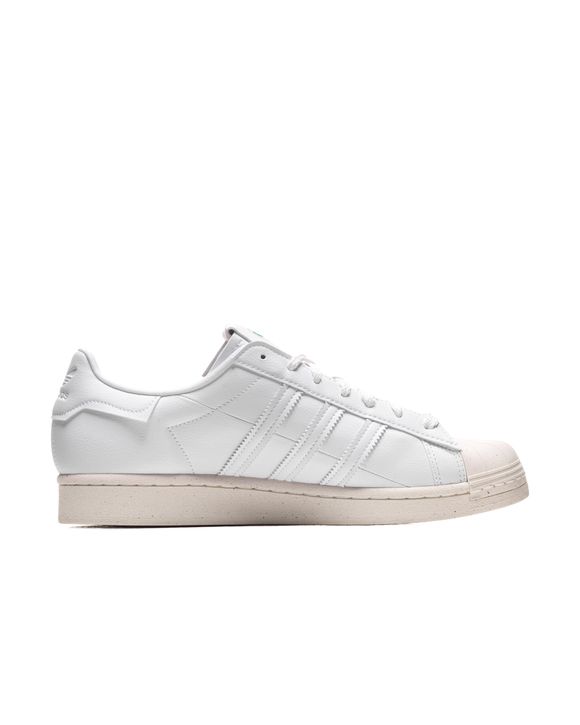 SUPERSTAR