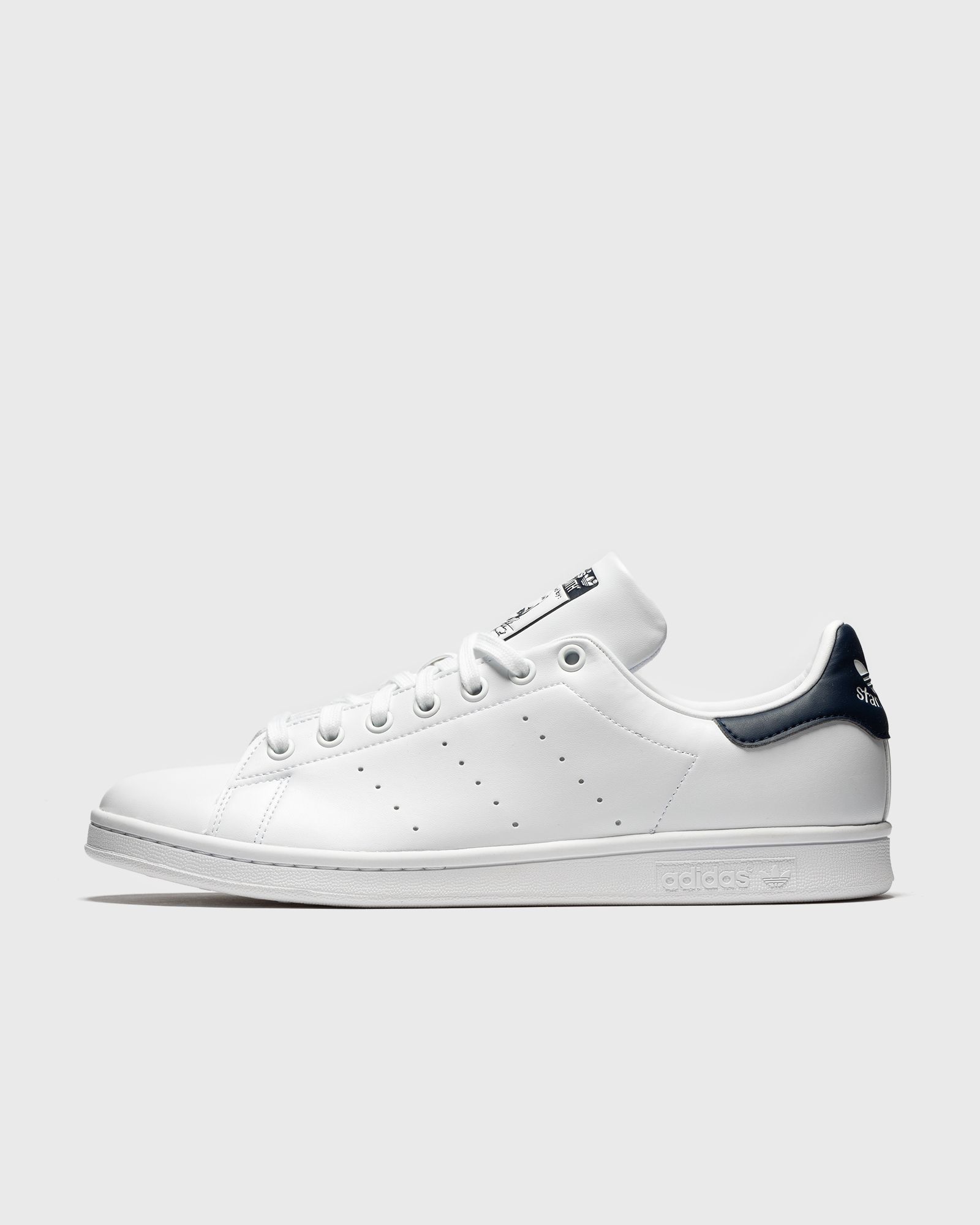 STAN SMITH
