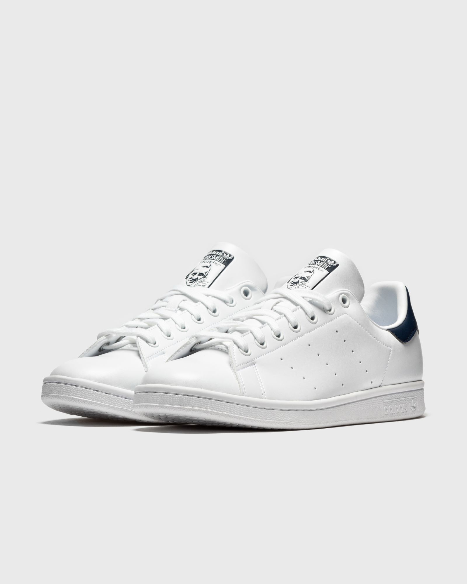 STAN SMITH