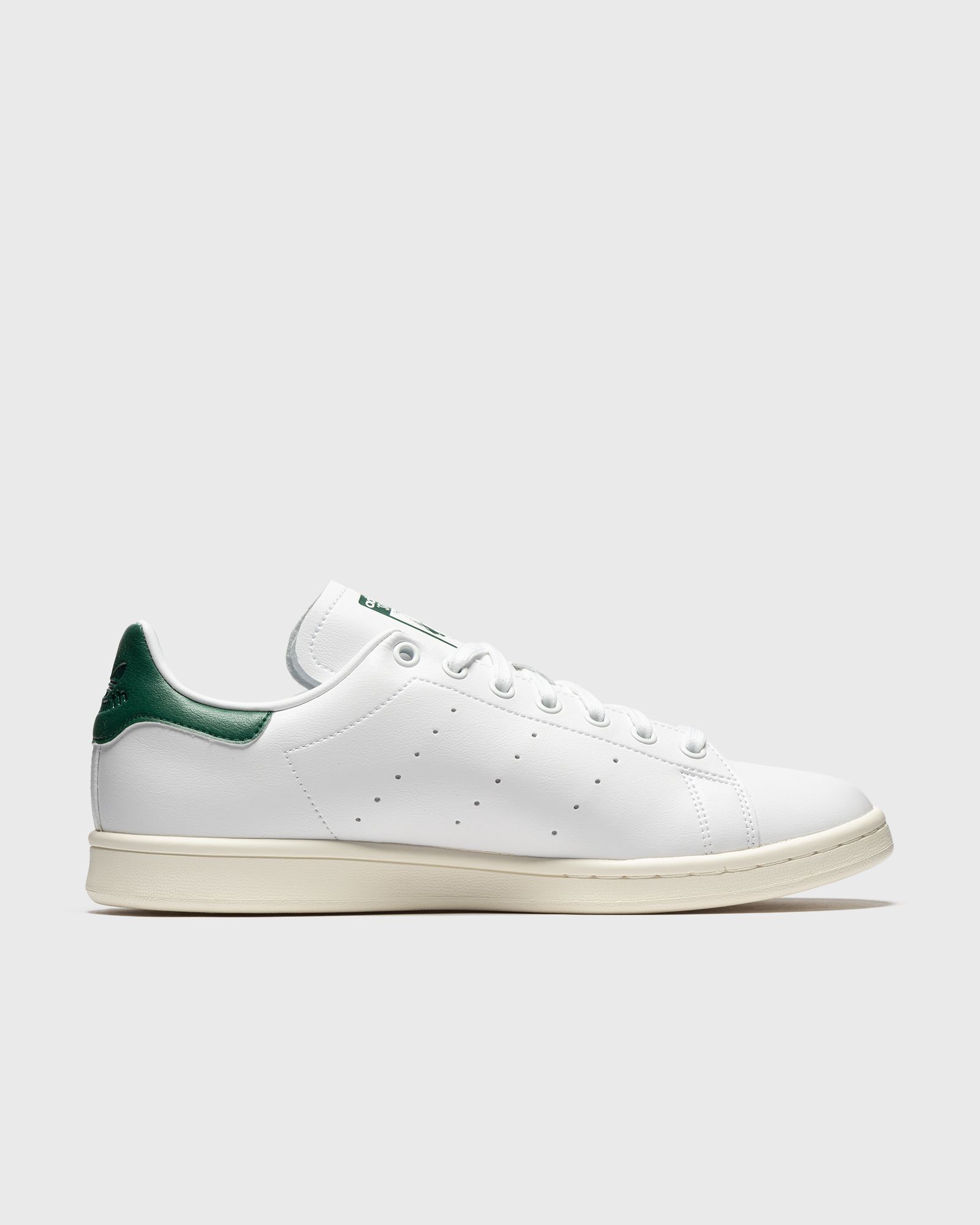 STAN SMITH