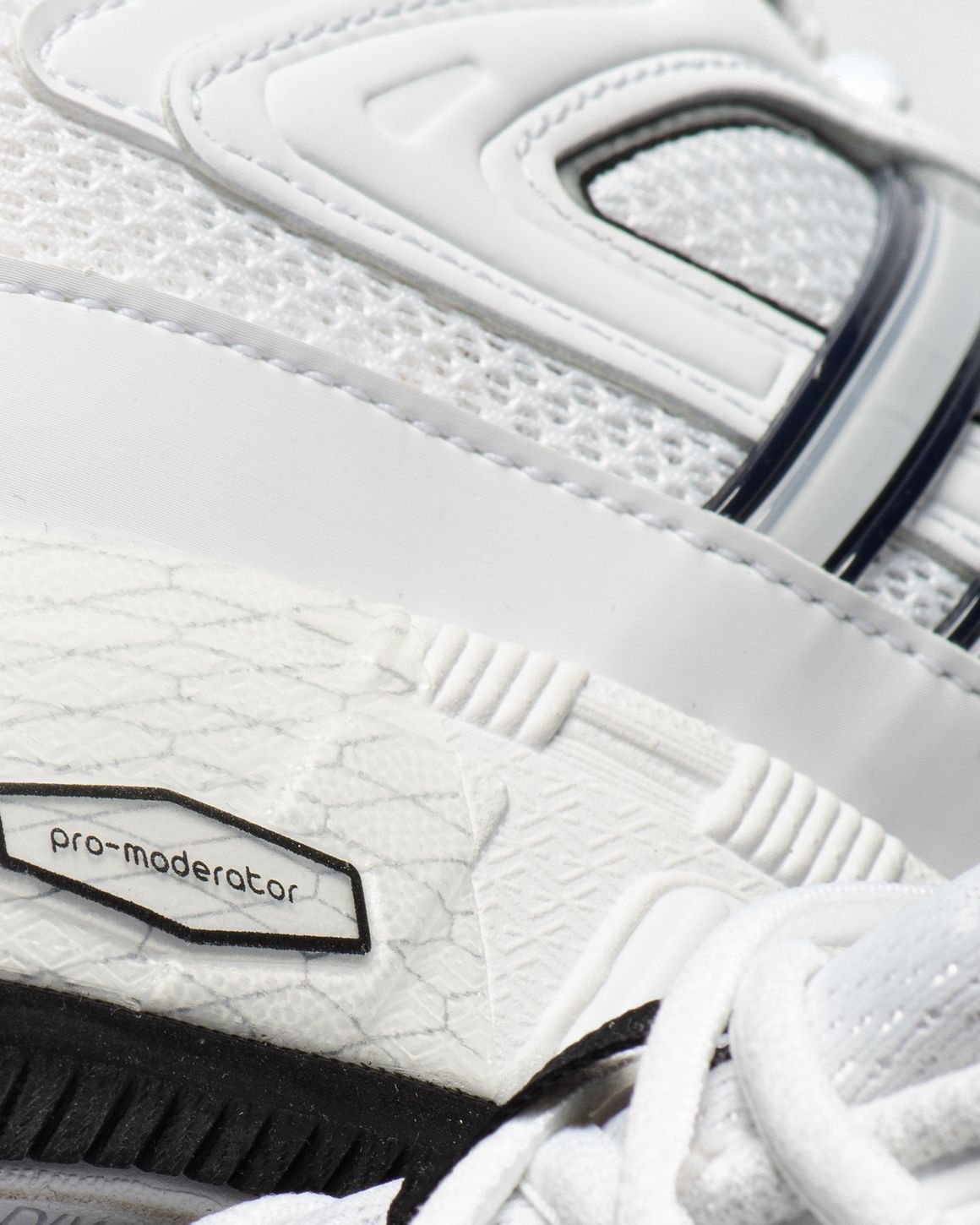 【adidas】RESPONSE CL スニーカー FX6166★ Adidas RESPONSE CL White | BSTN Store