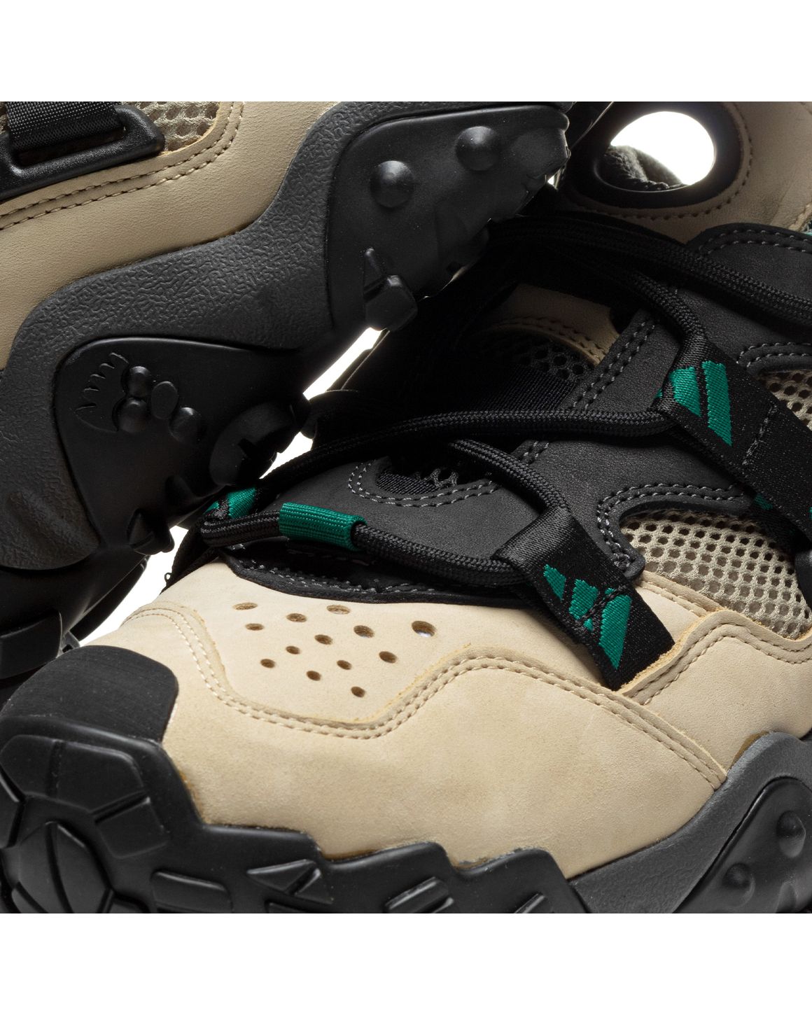 Sneaker Adidas Fyw Xta On Feet ADIDAS CONSORTIUM FYW XTA SAND