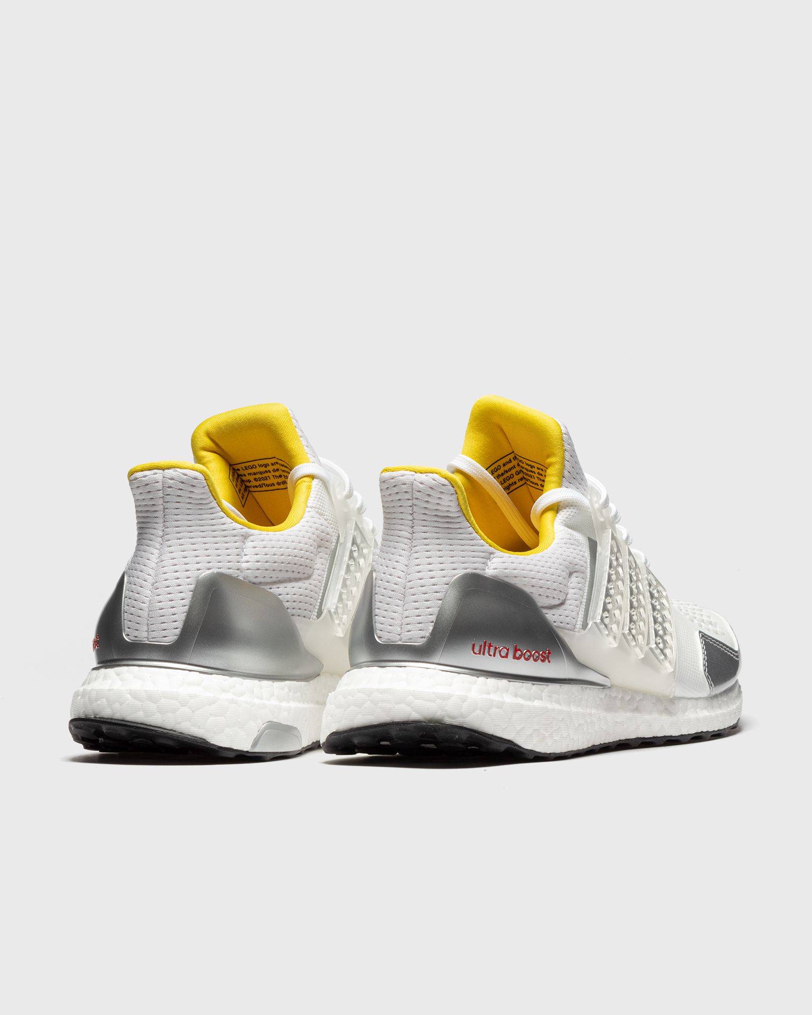 ULTRABOOST DNA X LEGO PLATES