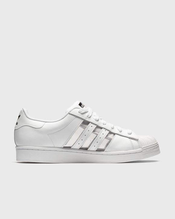 SUPERSTAR
