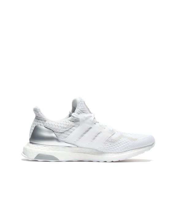 ULTRABOOST 5.0 DNA