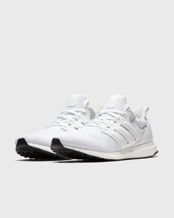 adidas gazelle silver green womens adidas Women's Ultraboost Light Road-Running Shoes White 8