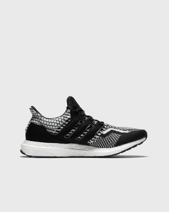 WMNS ULTRABOOST 5.0 DNA